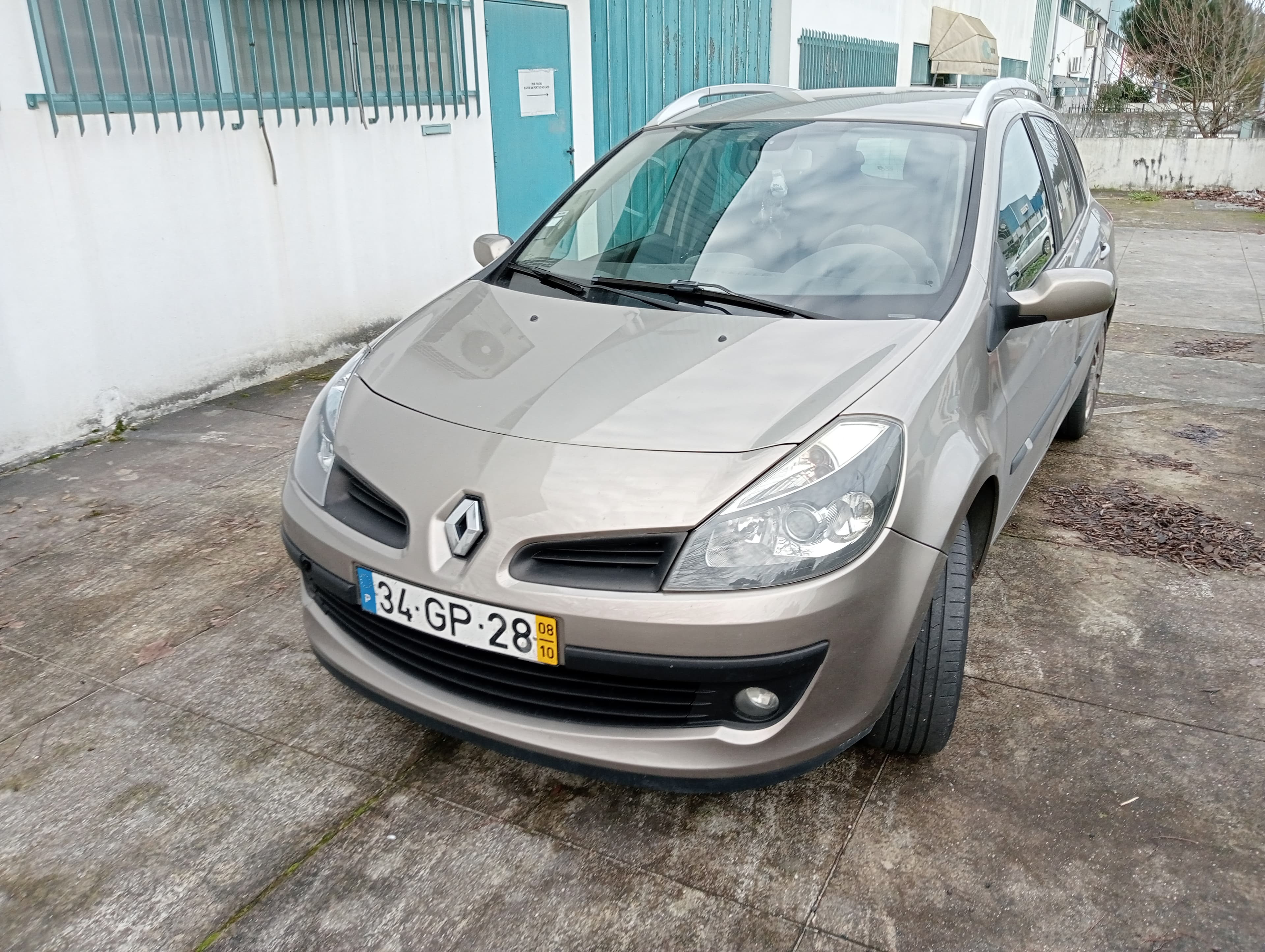 RENAULT CLIO