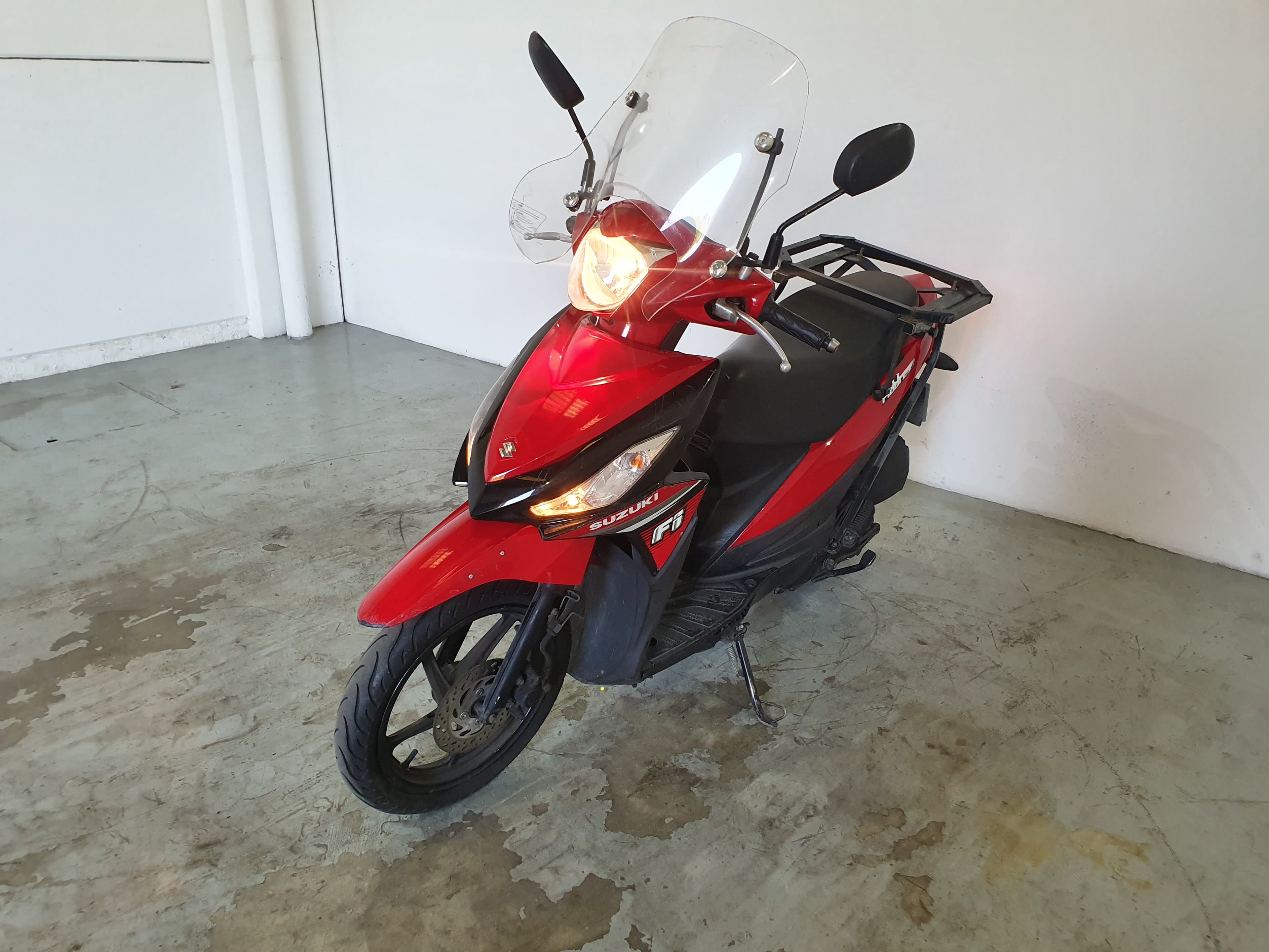 Motociclo Suzuki UK 110 Address · Ano 2015