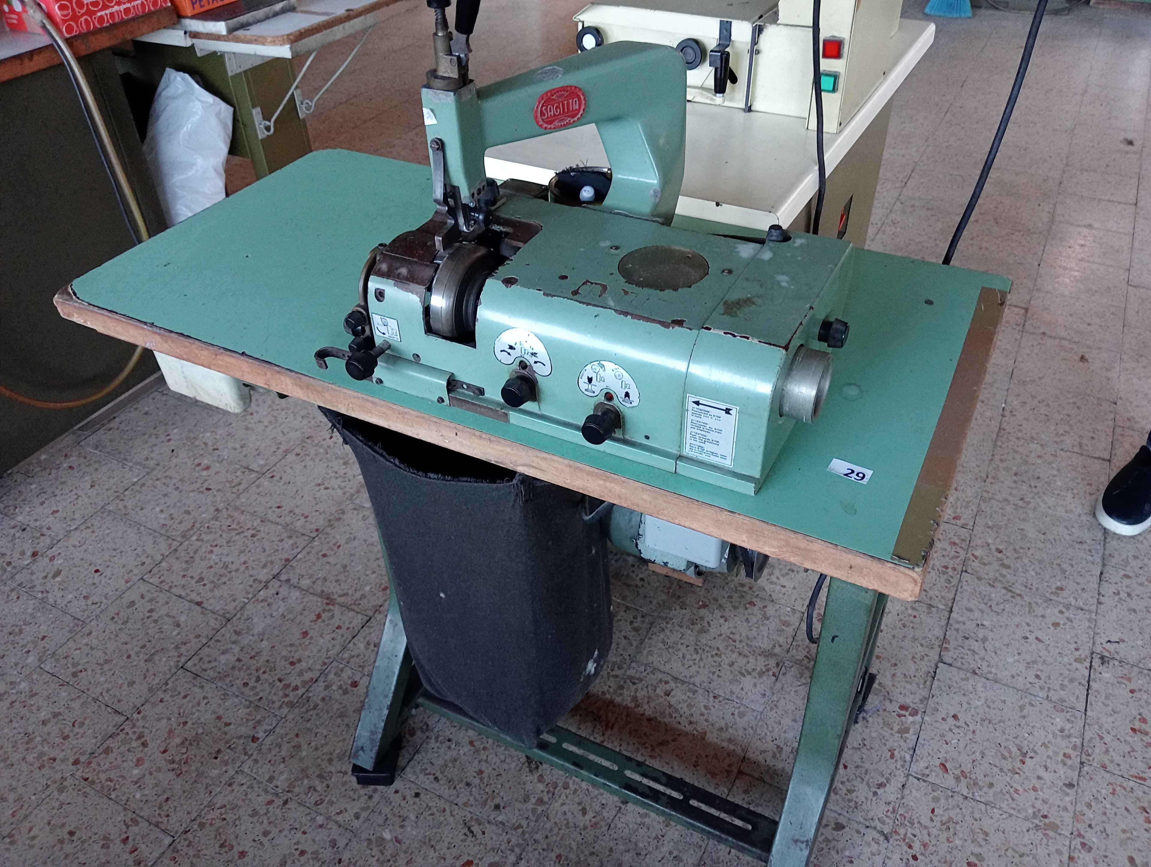 Máquina de facear