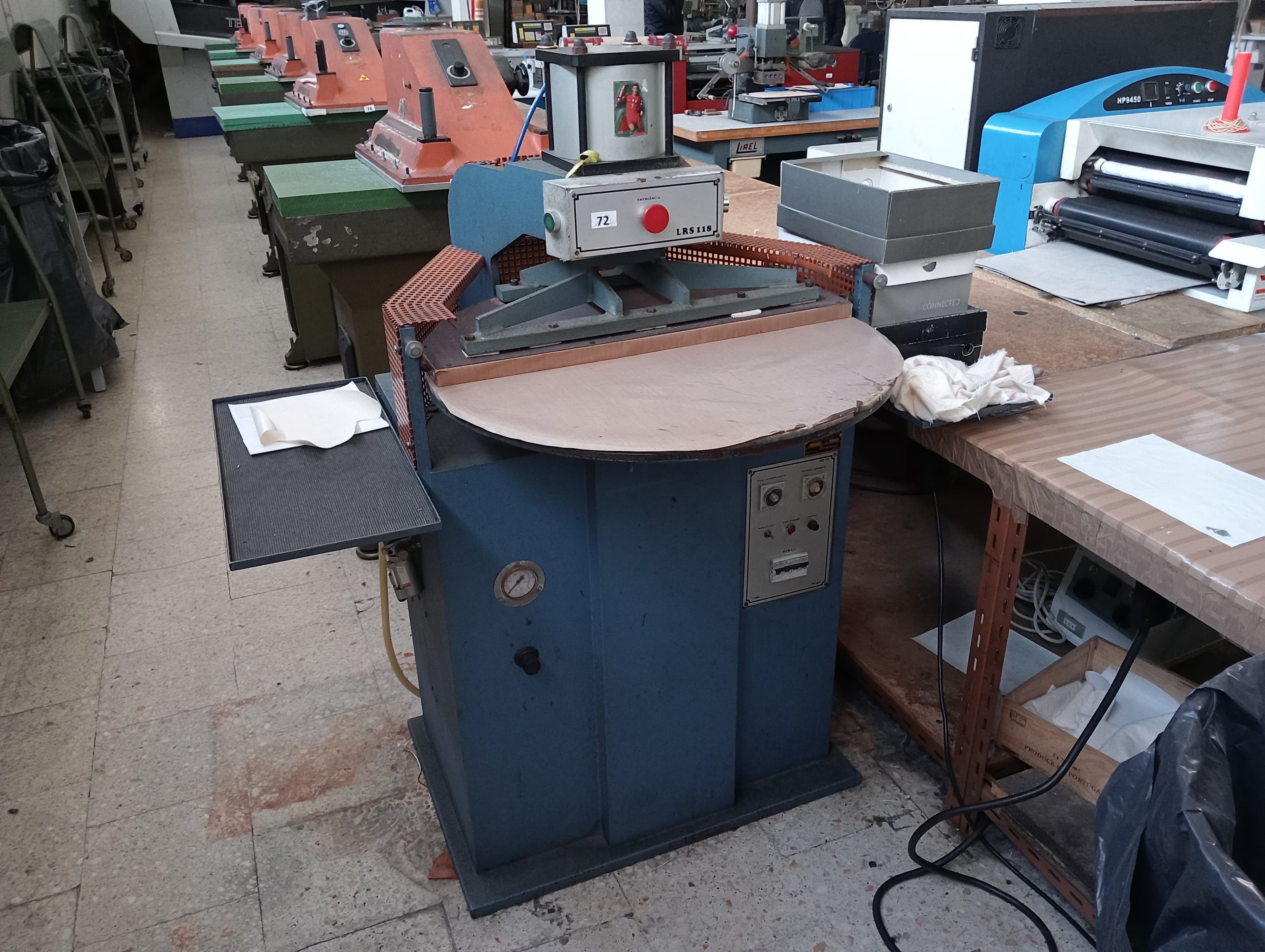 Máquina de entretelar