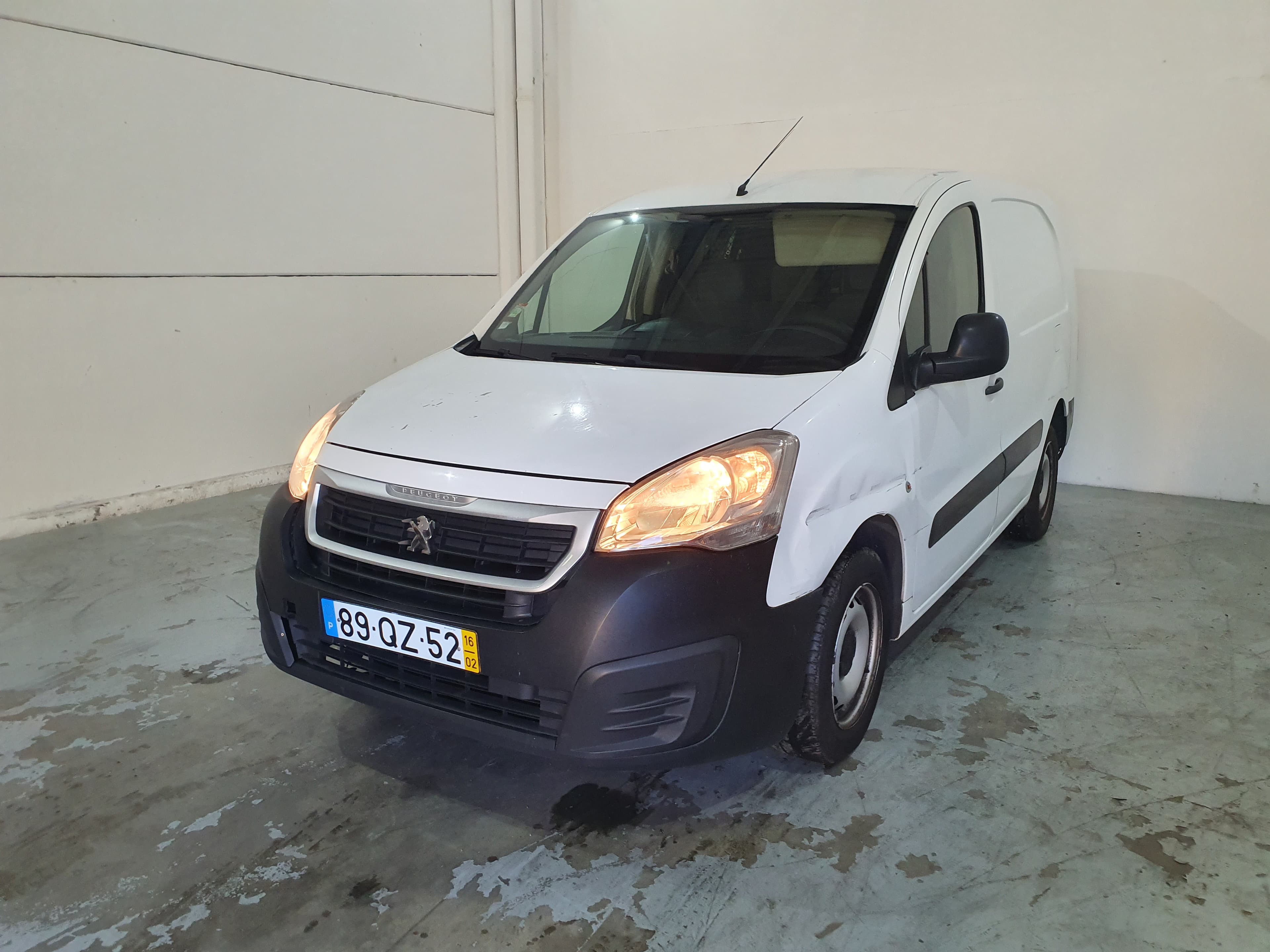 Peugeot Partner · Ano 2016
