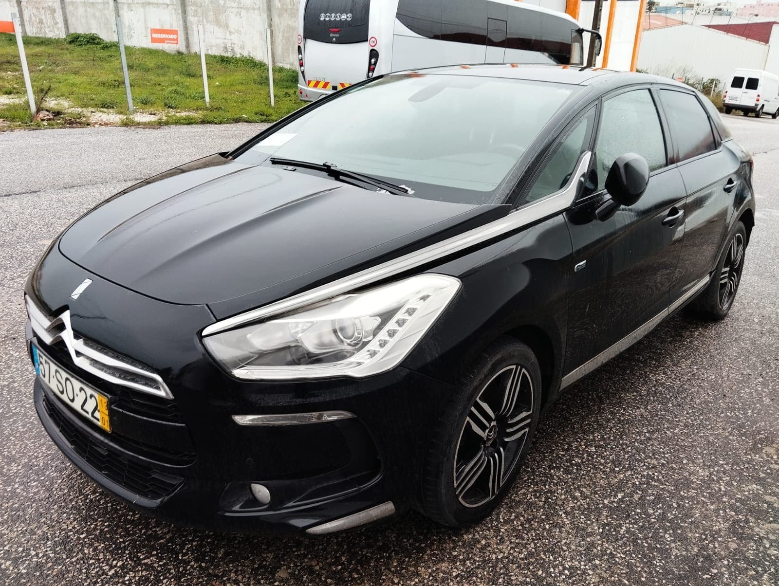 Citroën DS5 · Ano 2013    57-SO-22