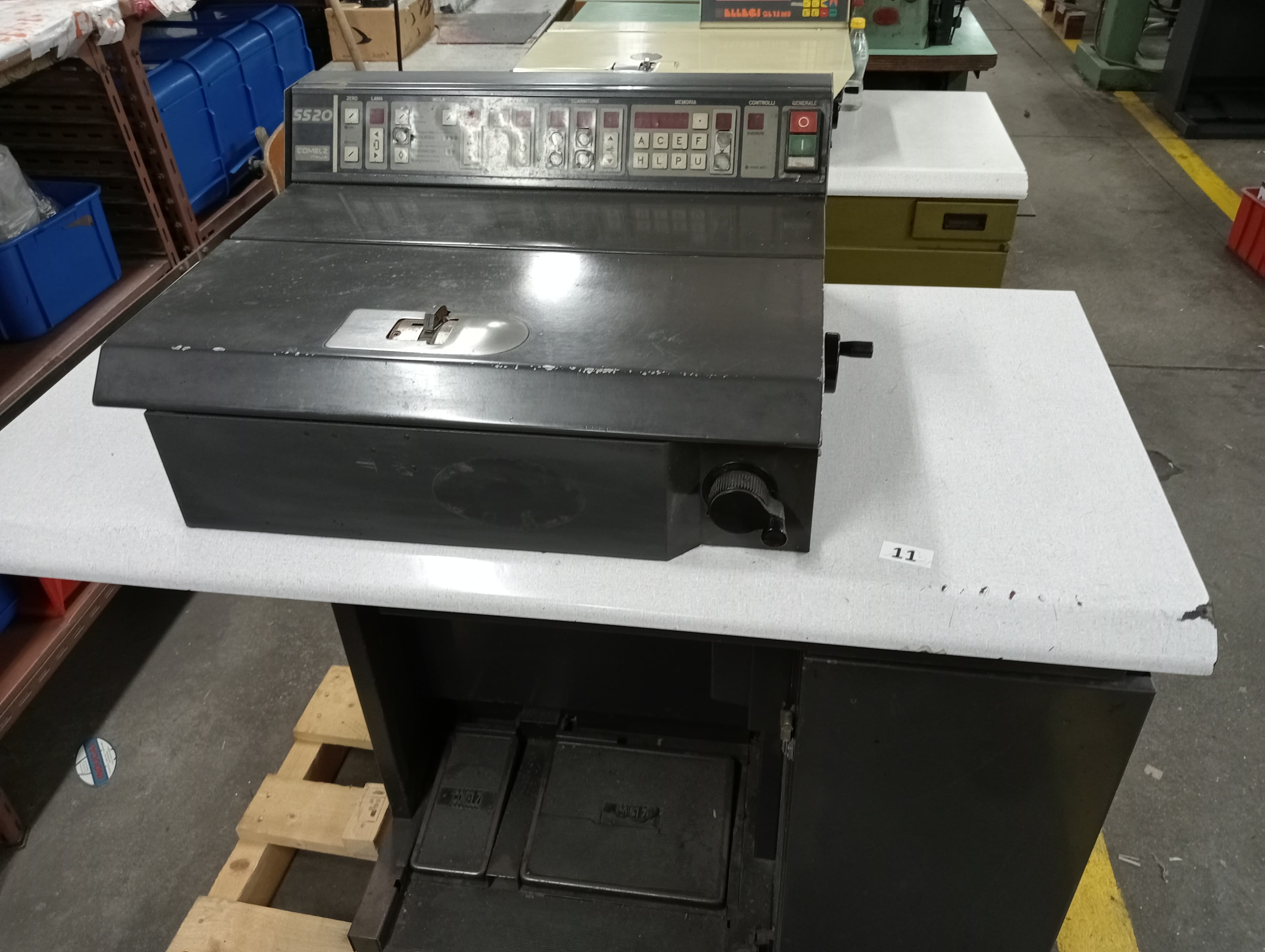 Máquina de facear