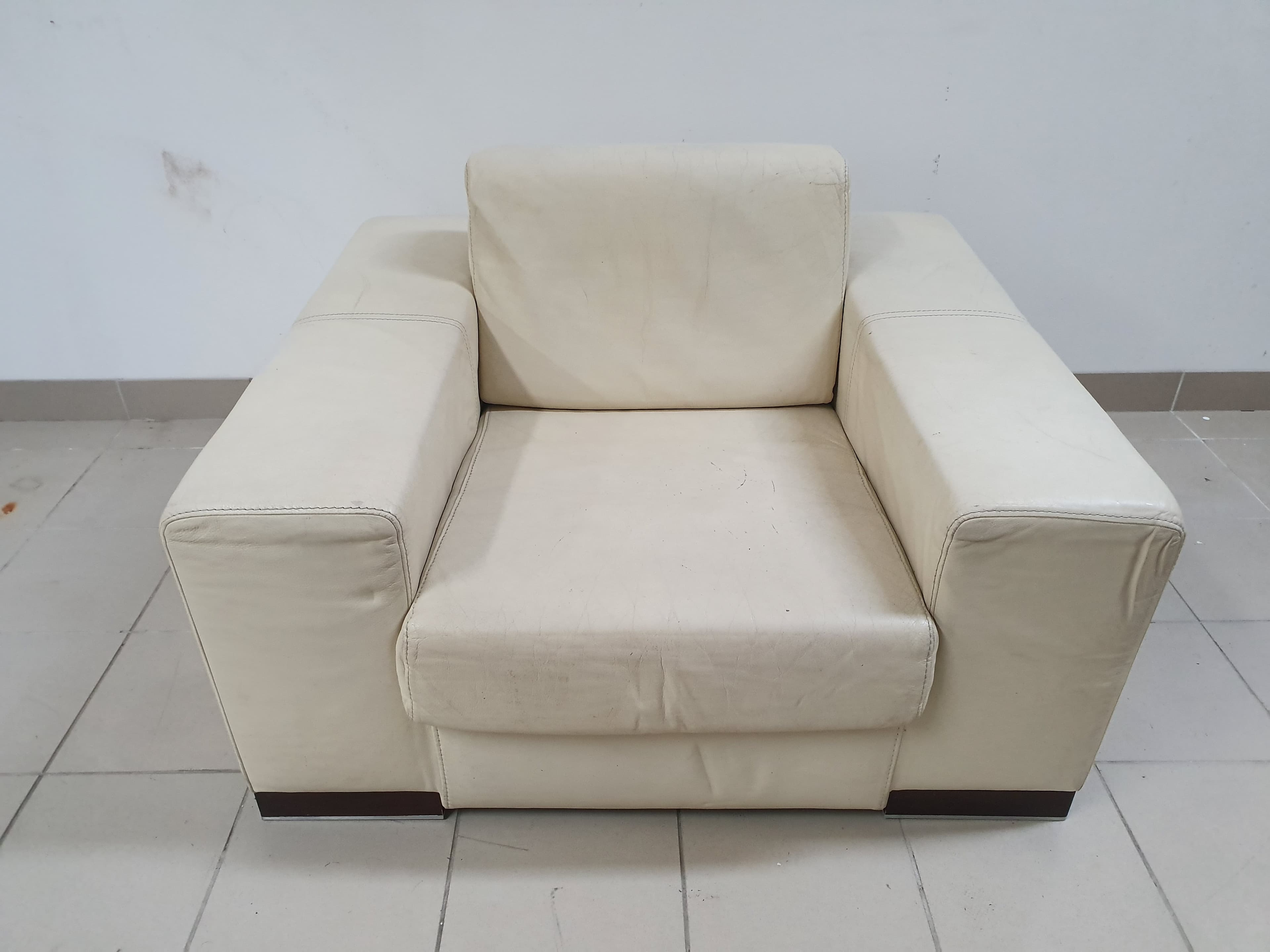 Sofá individual beje