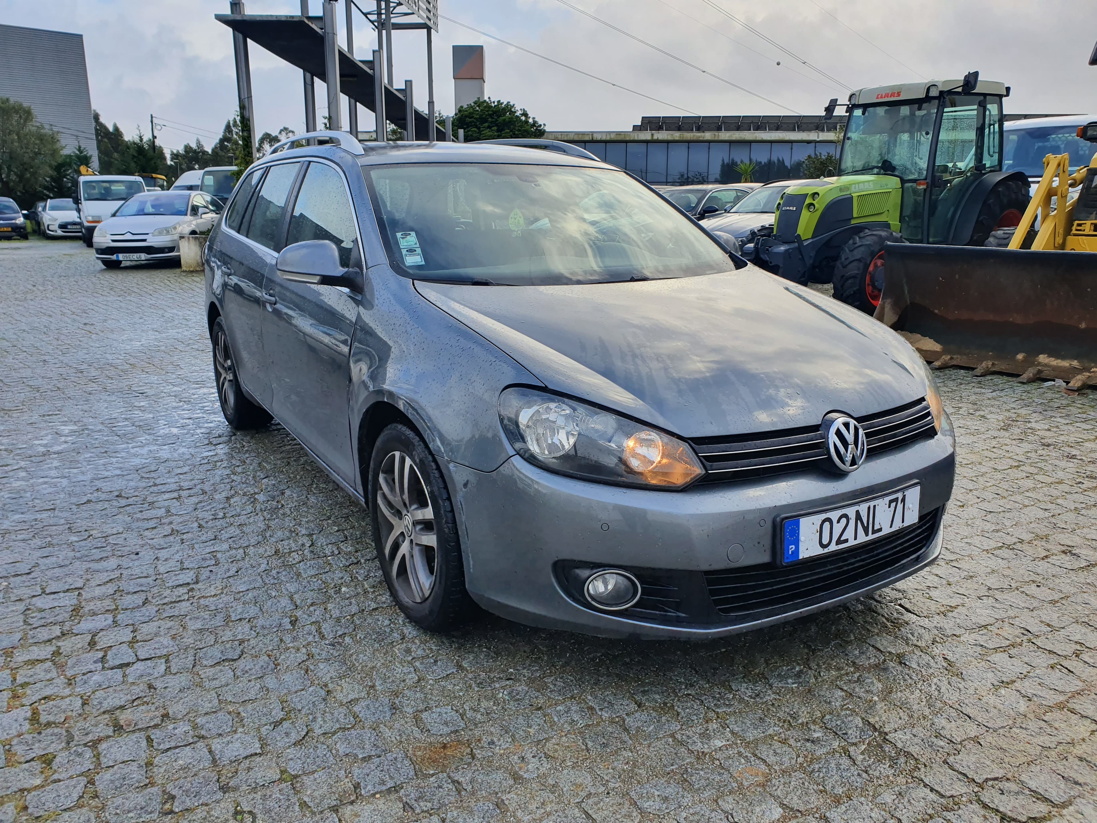 Volkswagen Golf · Ano 2012  02-NL-71