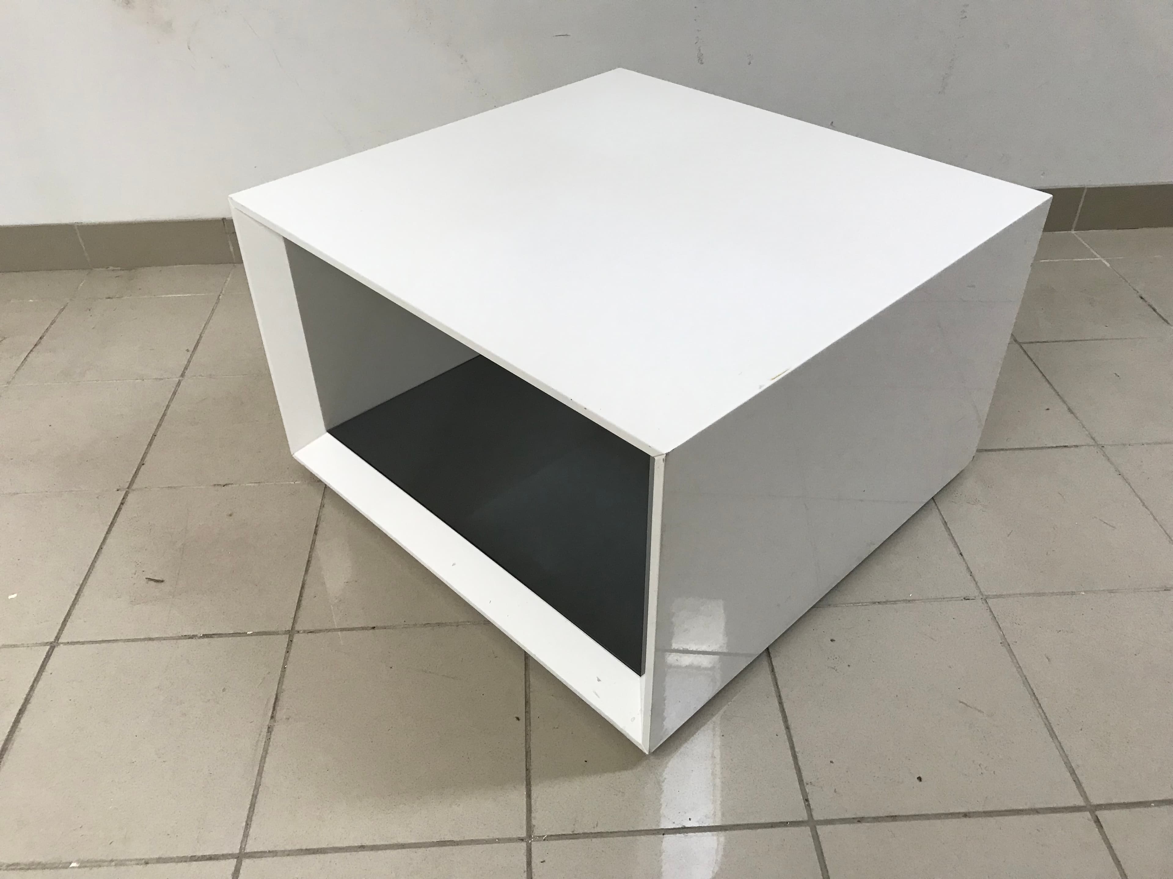 Mesa de centro em madeira