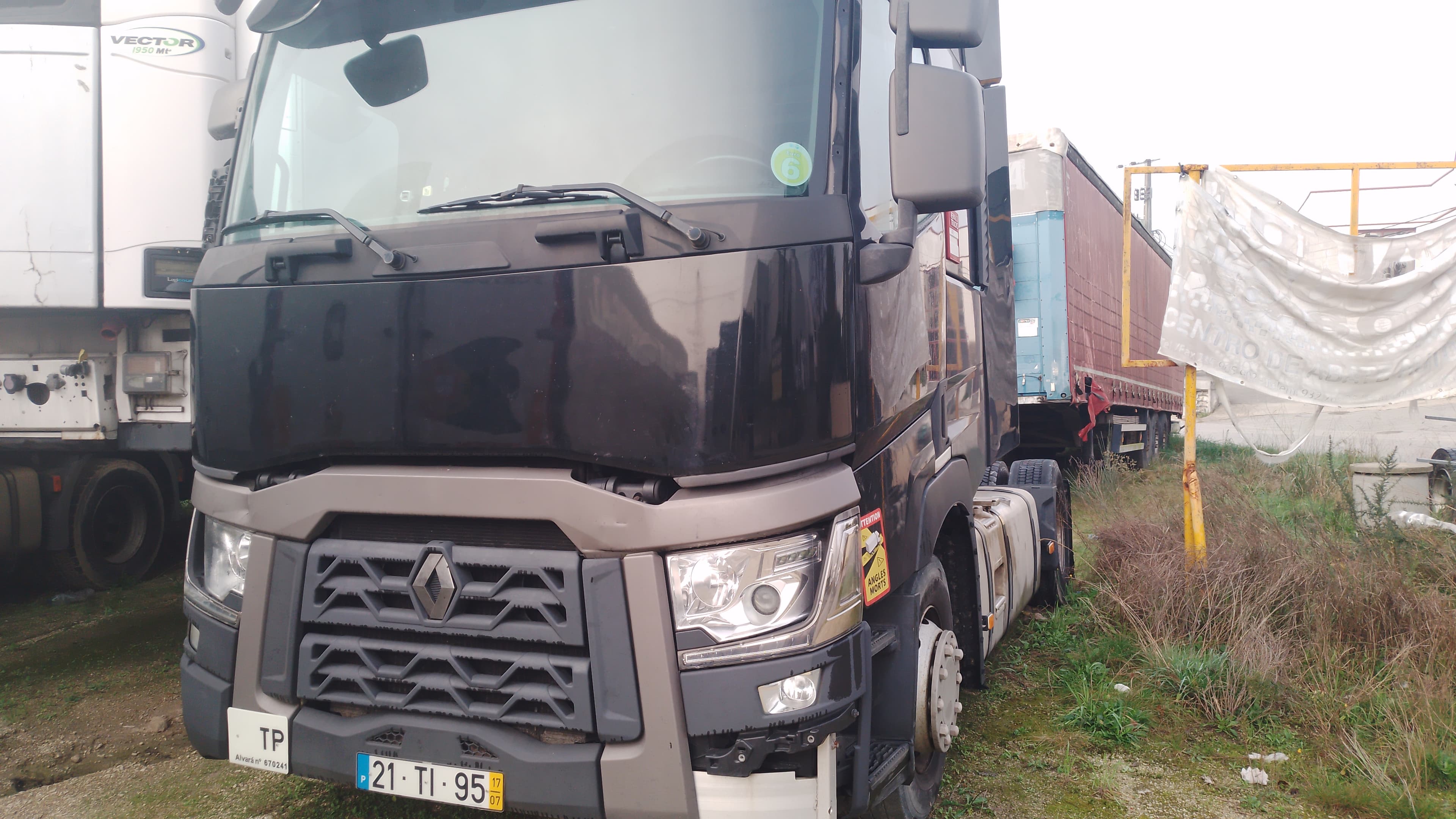 Renault T480