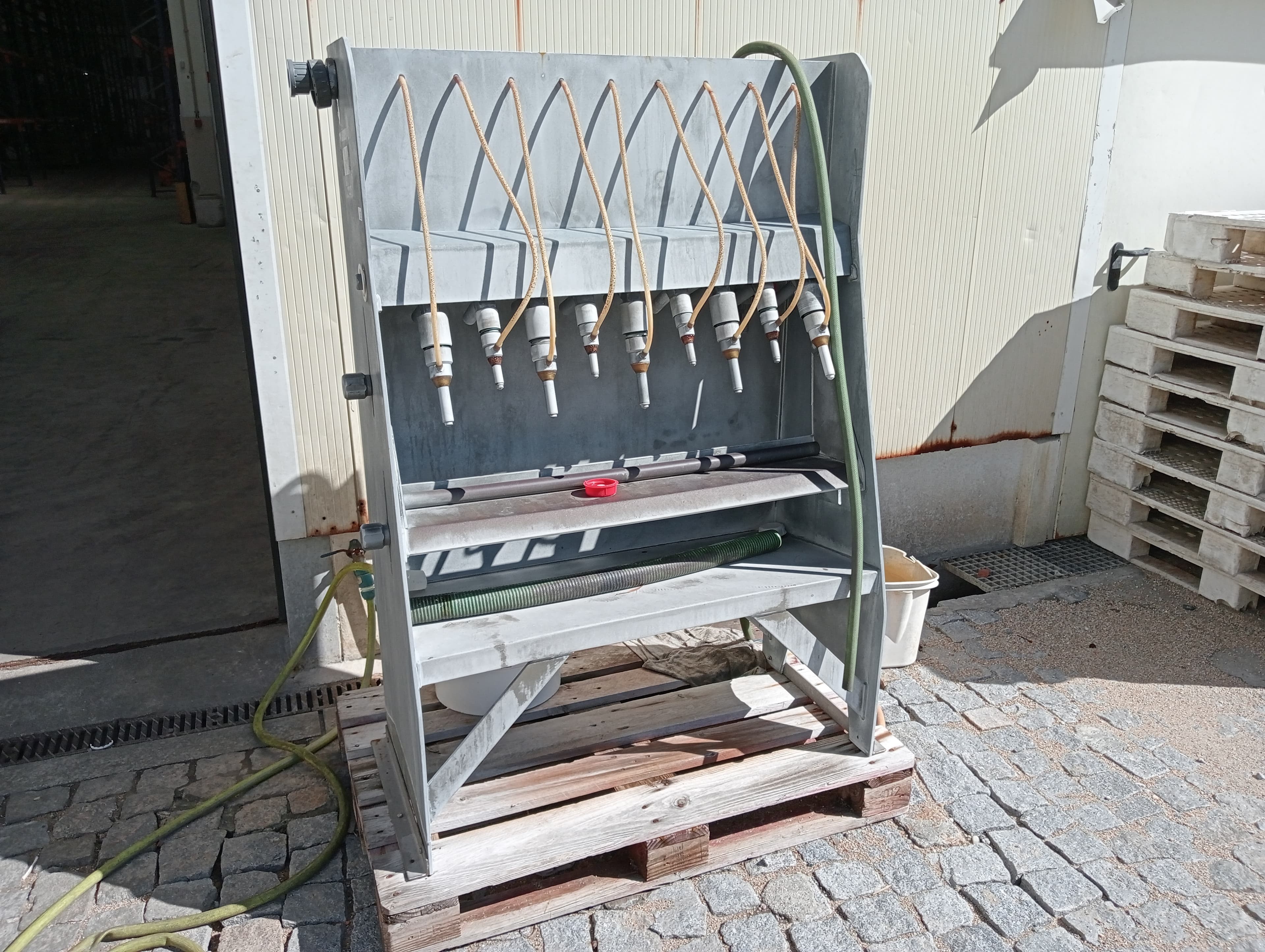 Máquina de encher garrafões