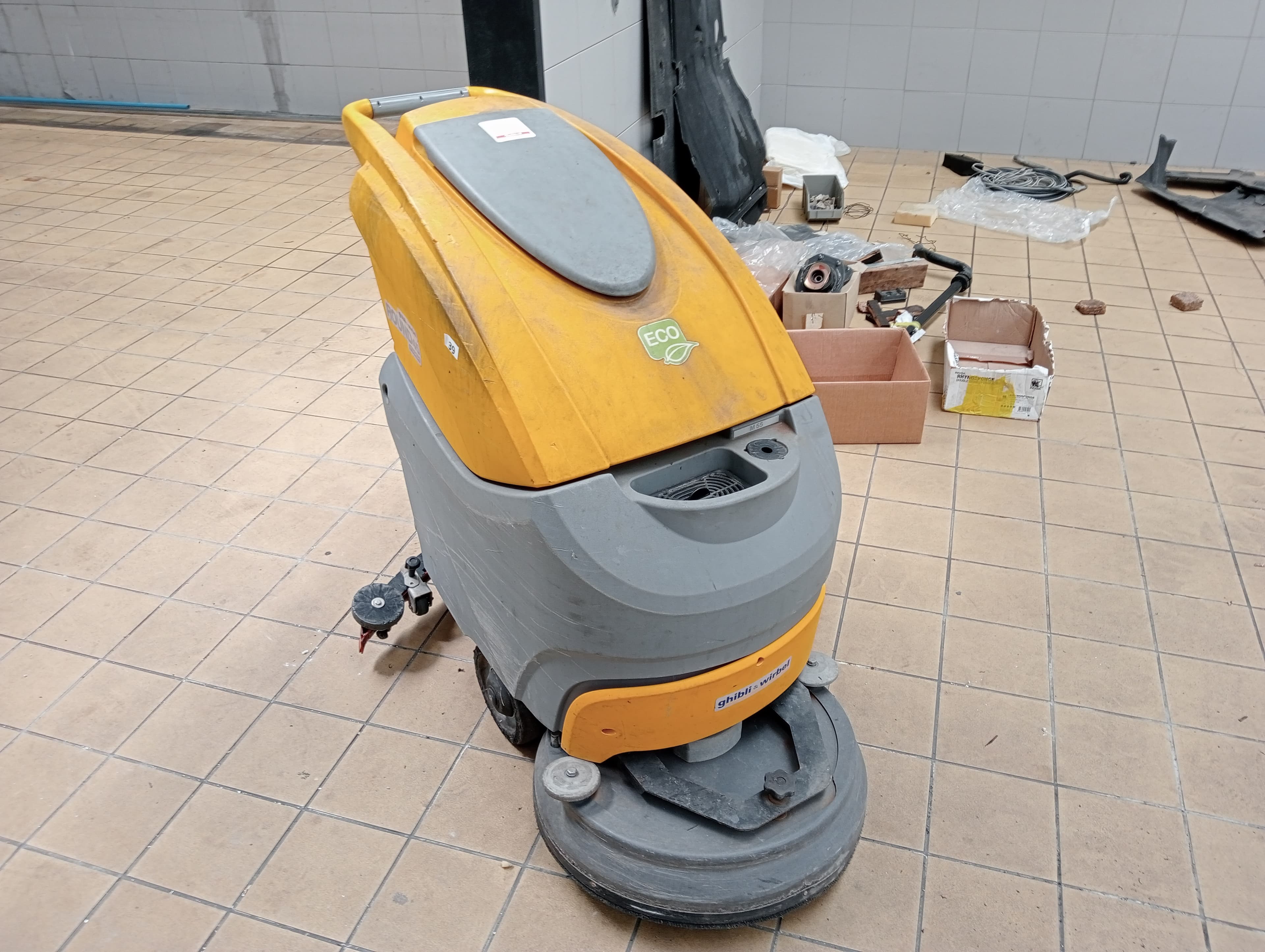 Máquina de lavar pisos