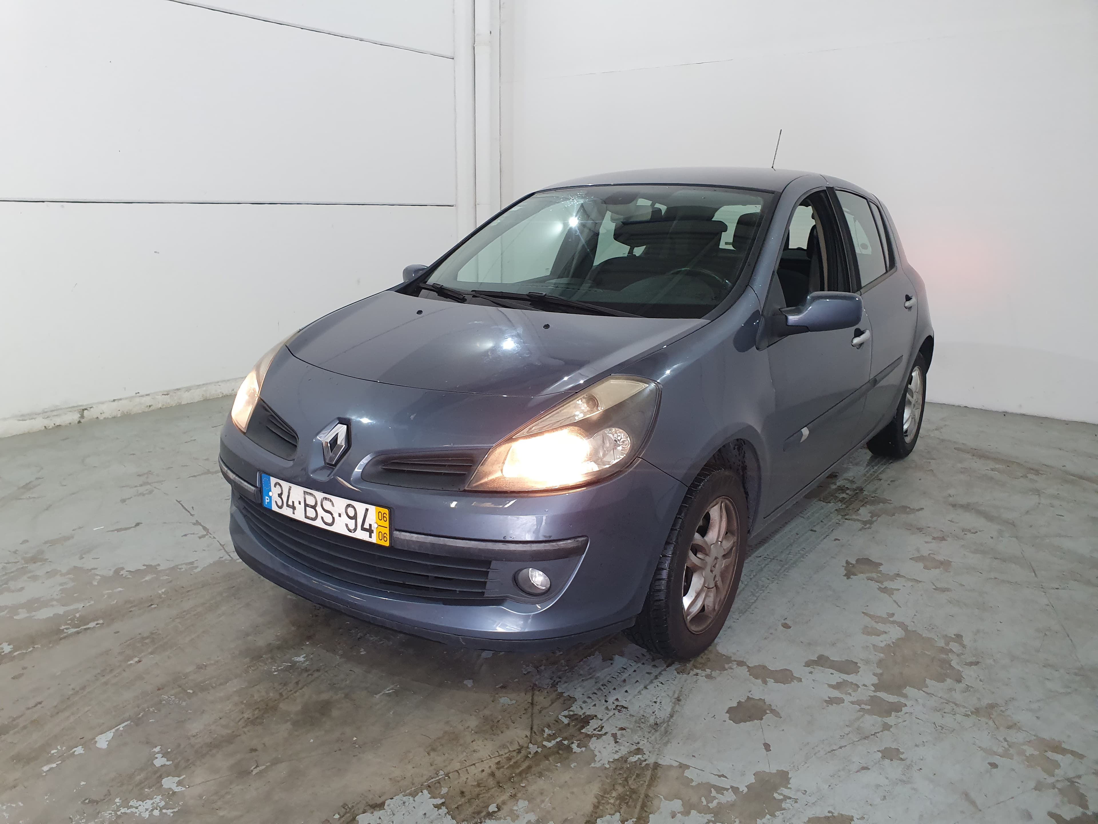 Renault Clio · Ano 2006 34-BS-94