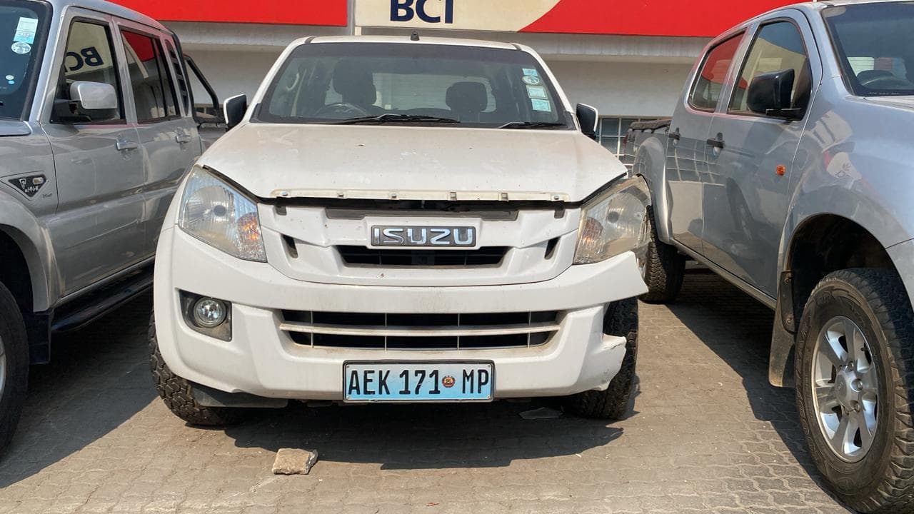 ISUZU KB250