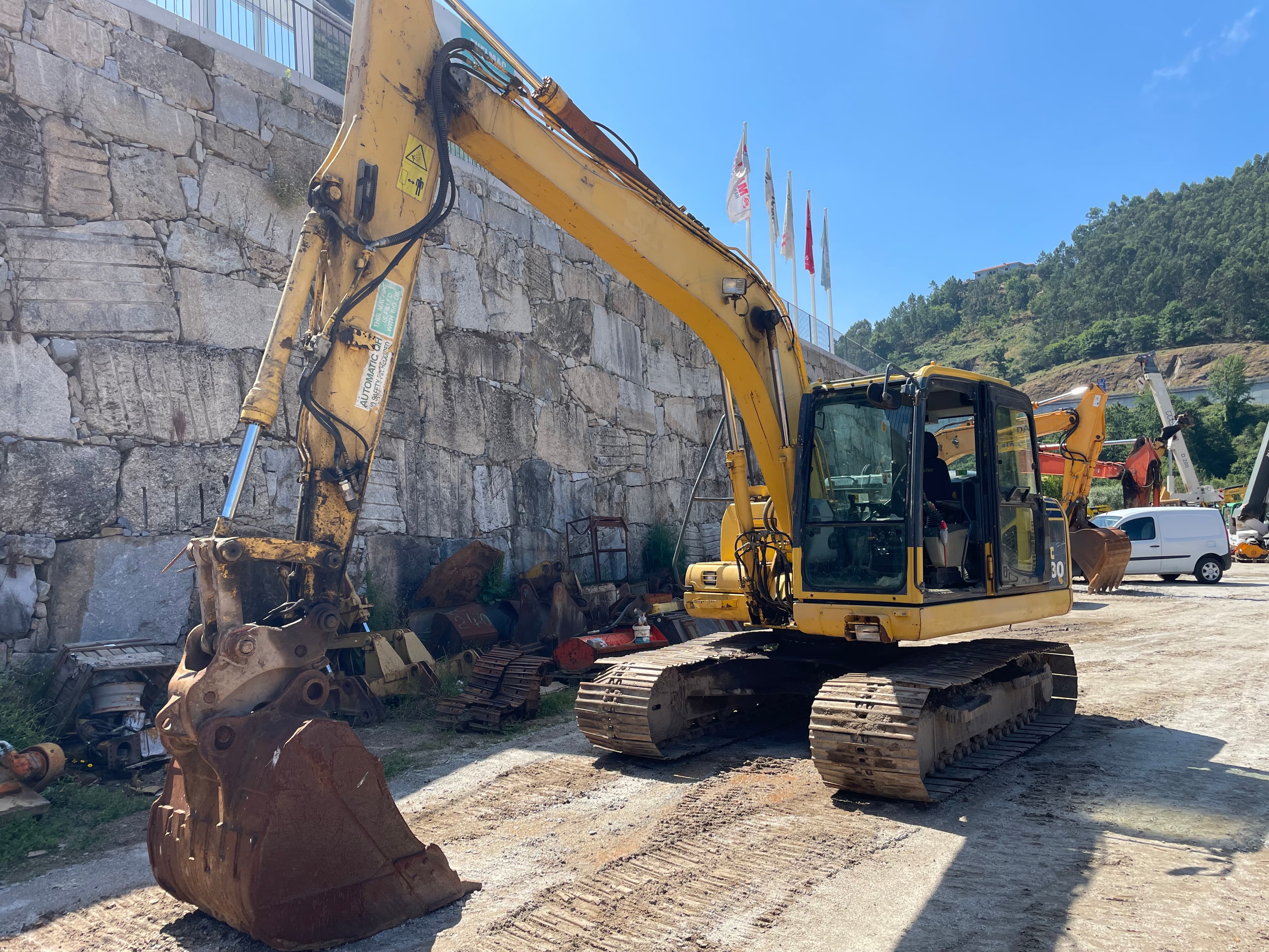 Escavadora Rastos Komatsu