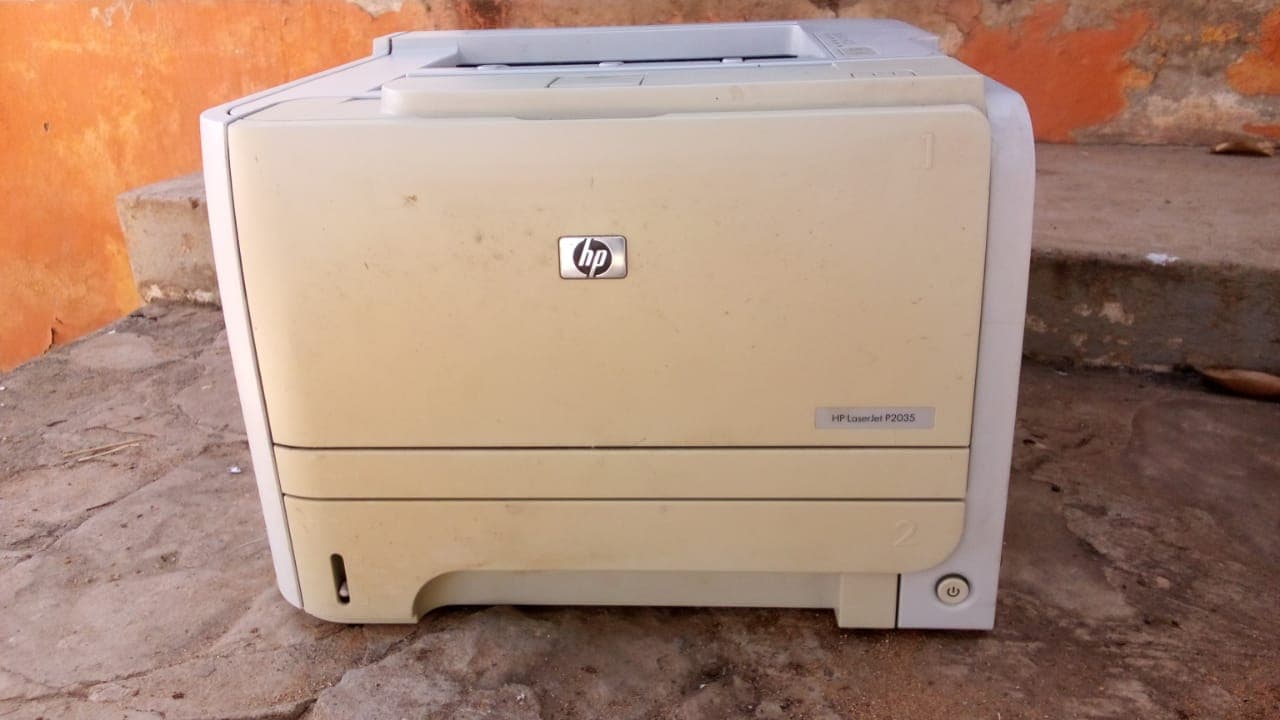 HP laserjet P2035