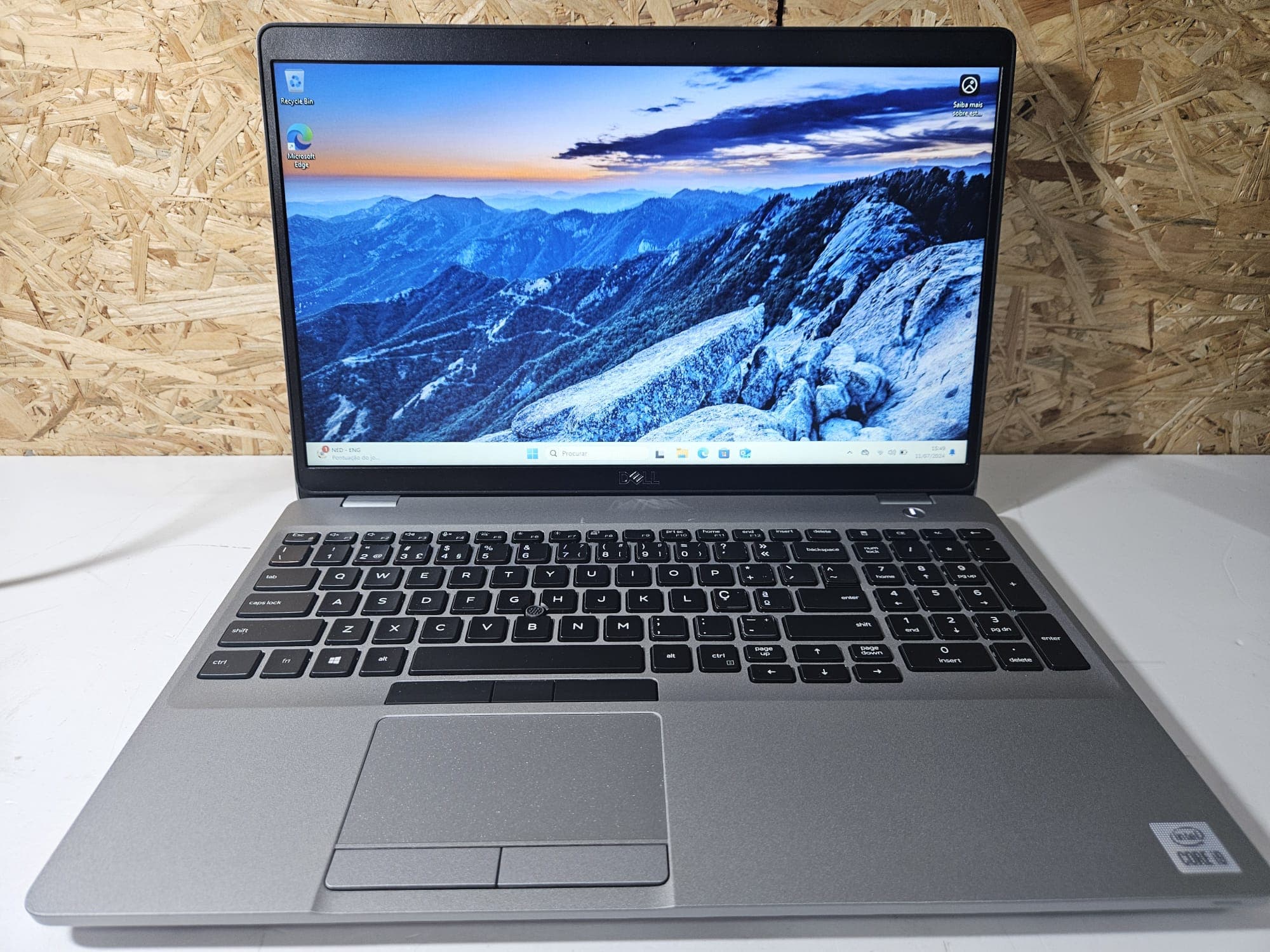 Portátil Dell Precision 3551