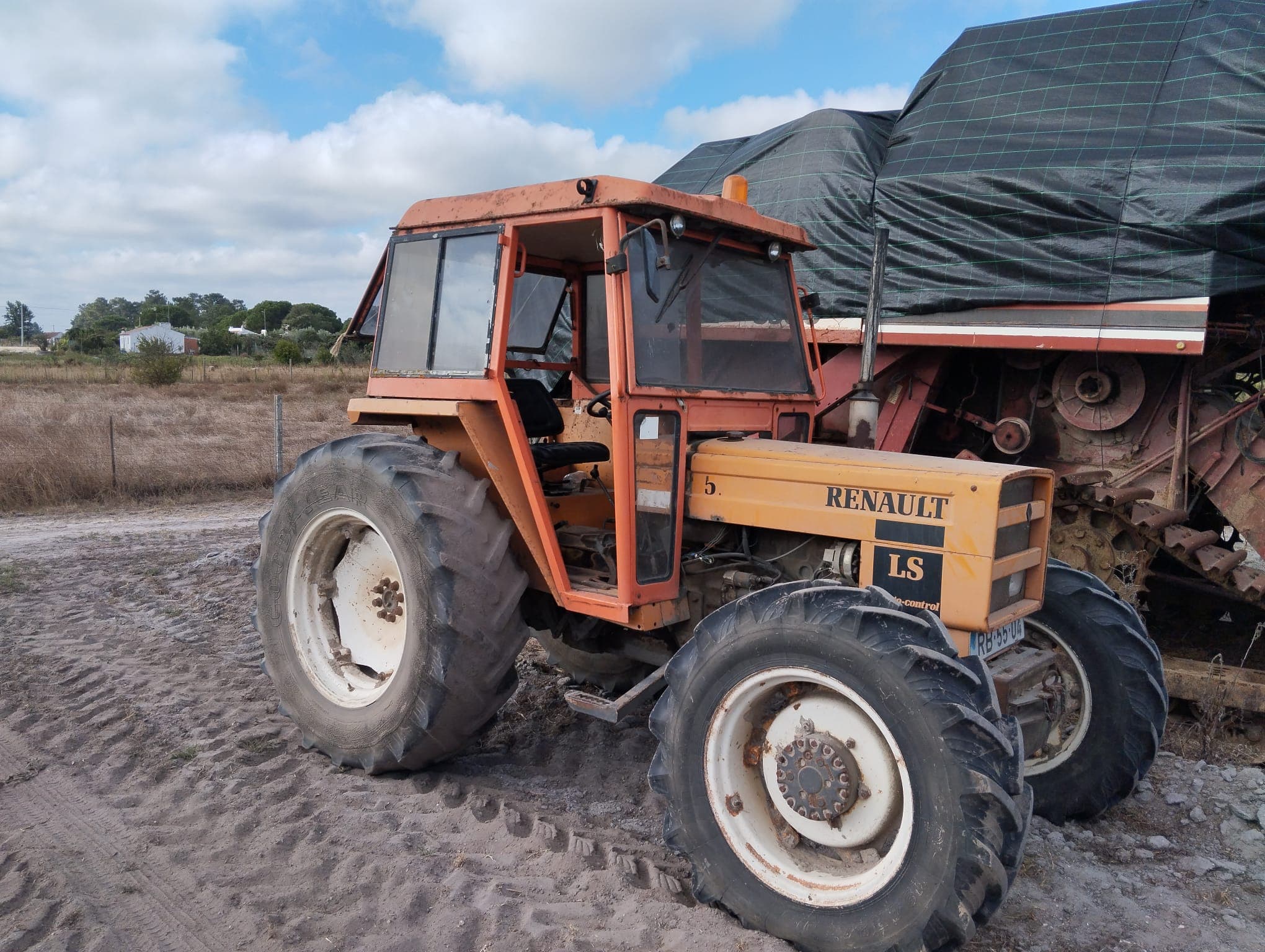 Trator Agrícola