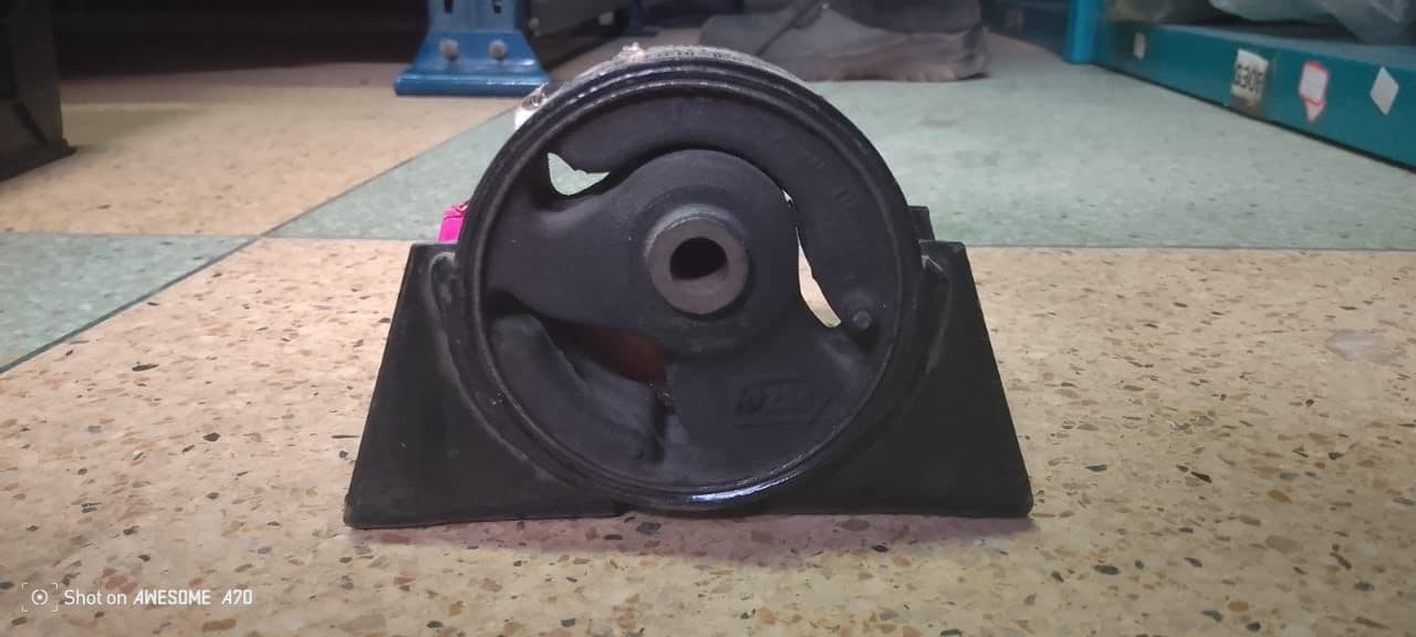 Retaining plate