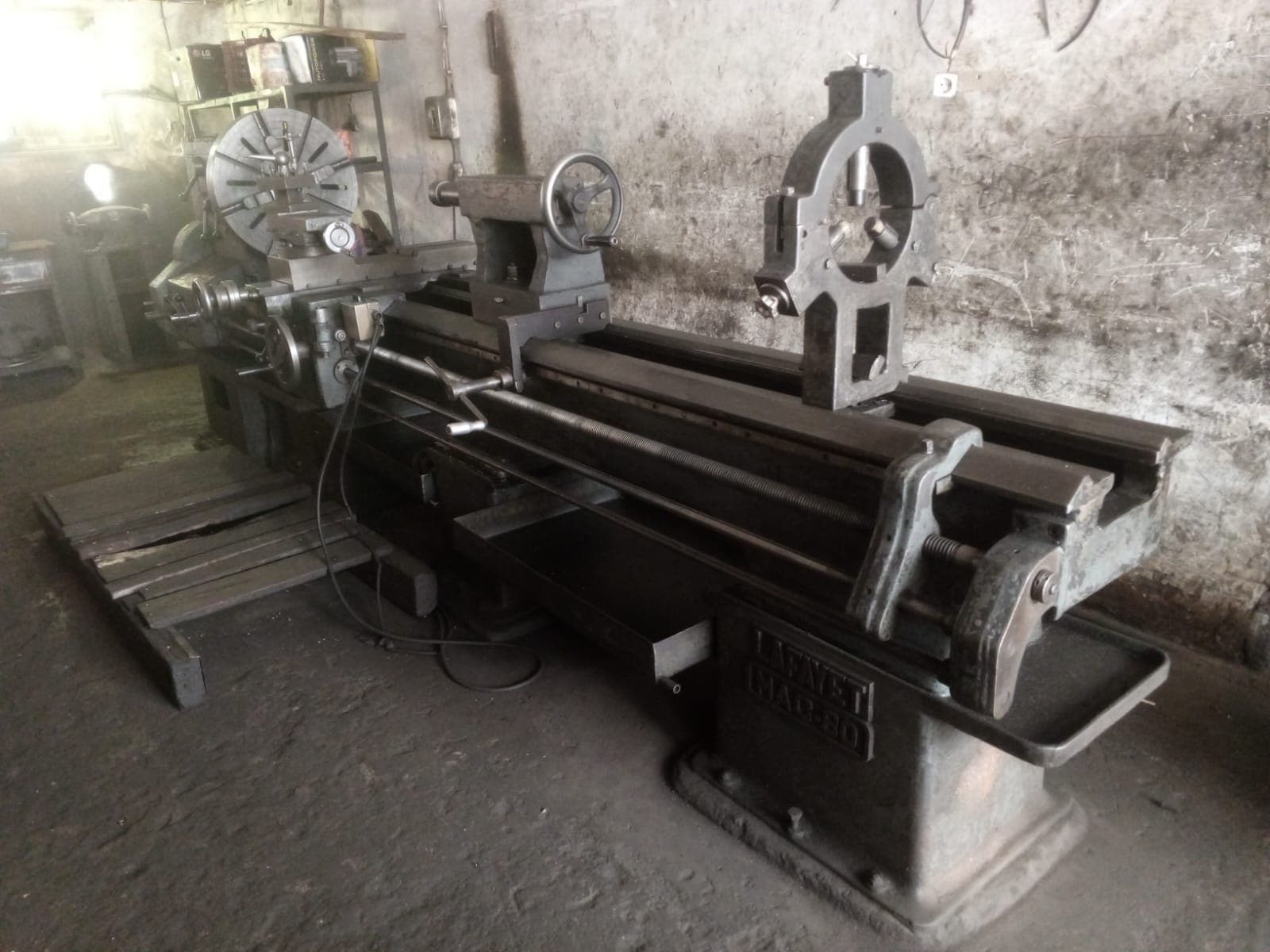 Torno Lafayet Marc.80