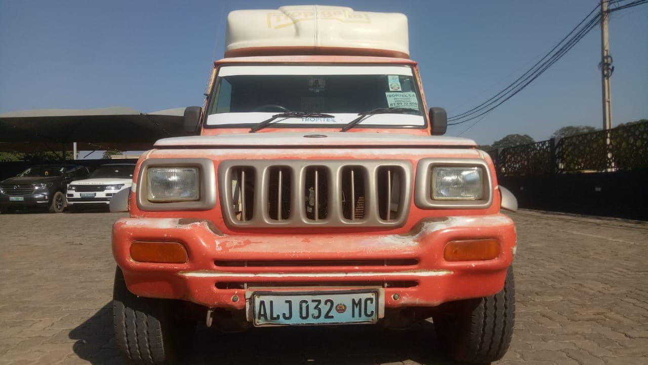 BAHINDRA BOLERO