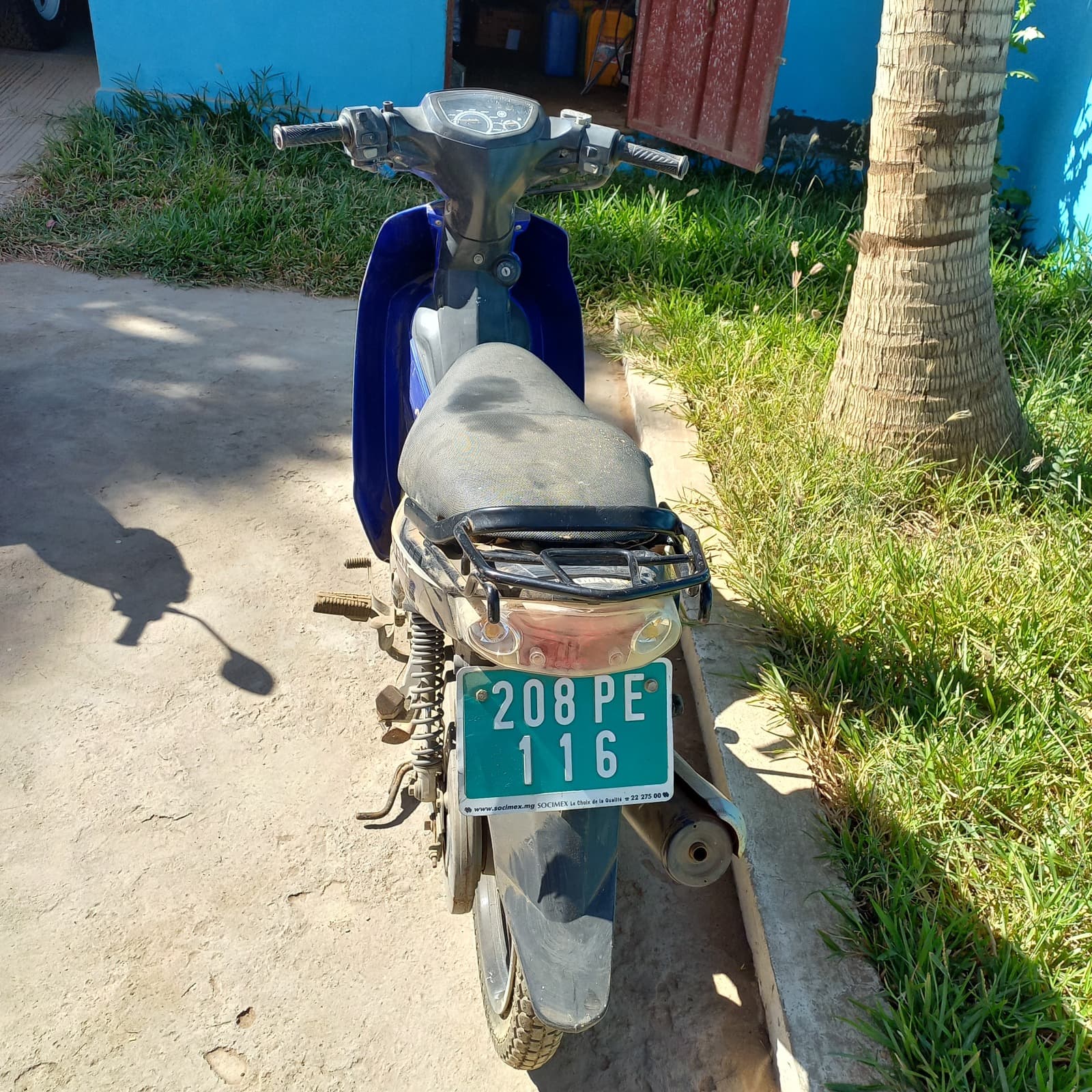 moto out TANA