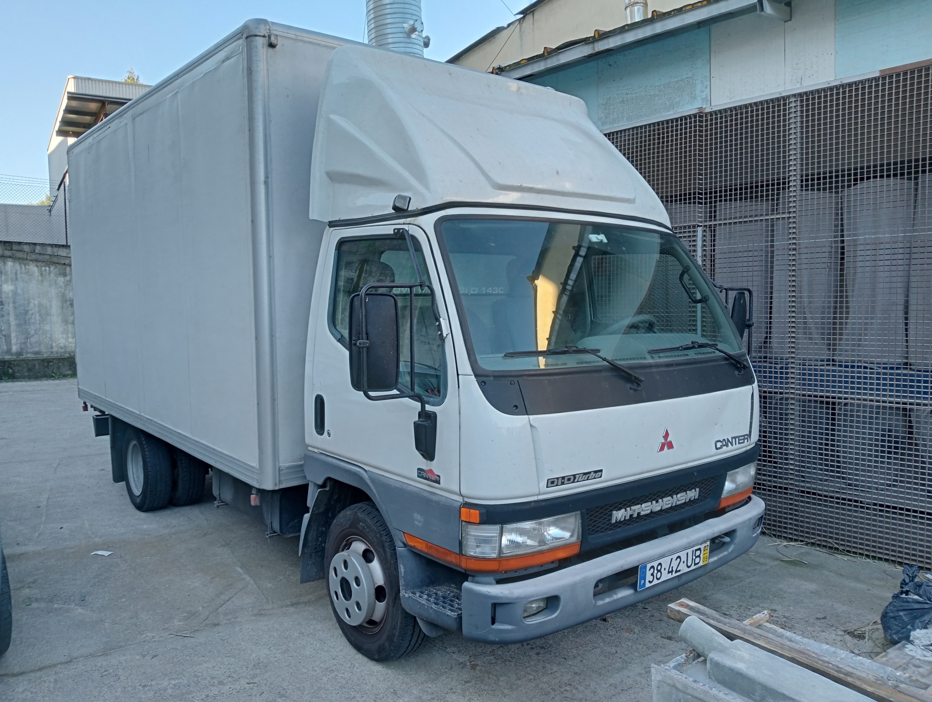 MITSUBISHI CANTER DI-D TURBO