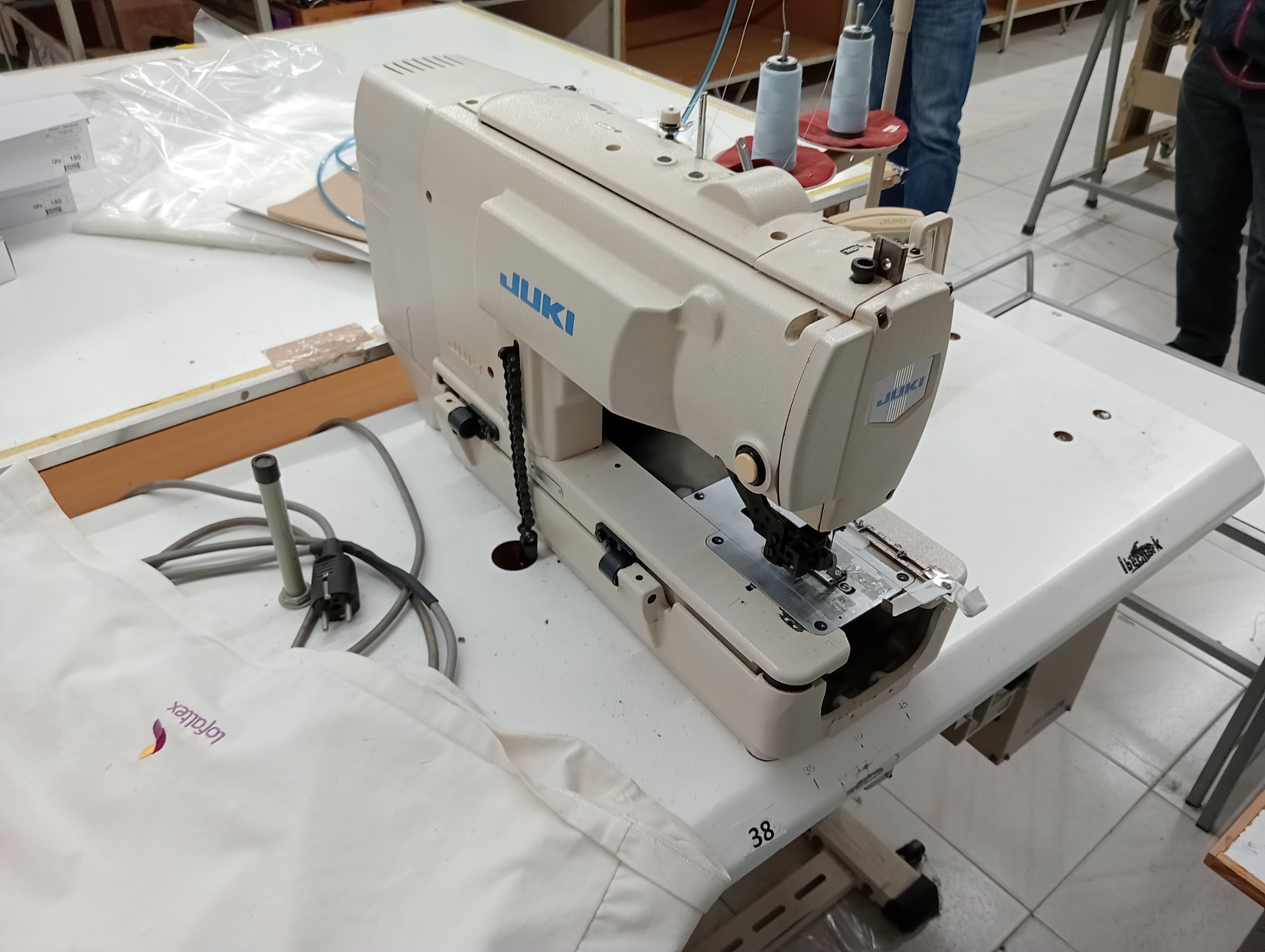 Máquina de casear
