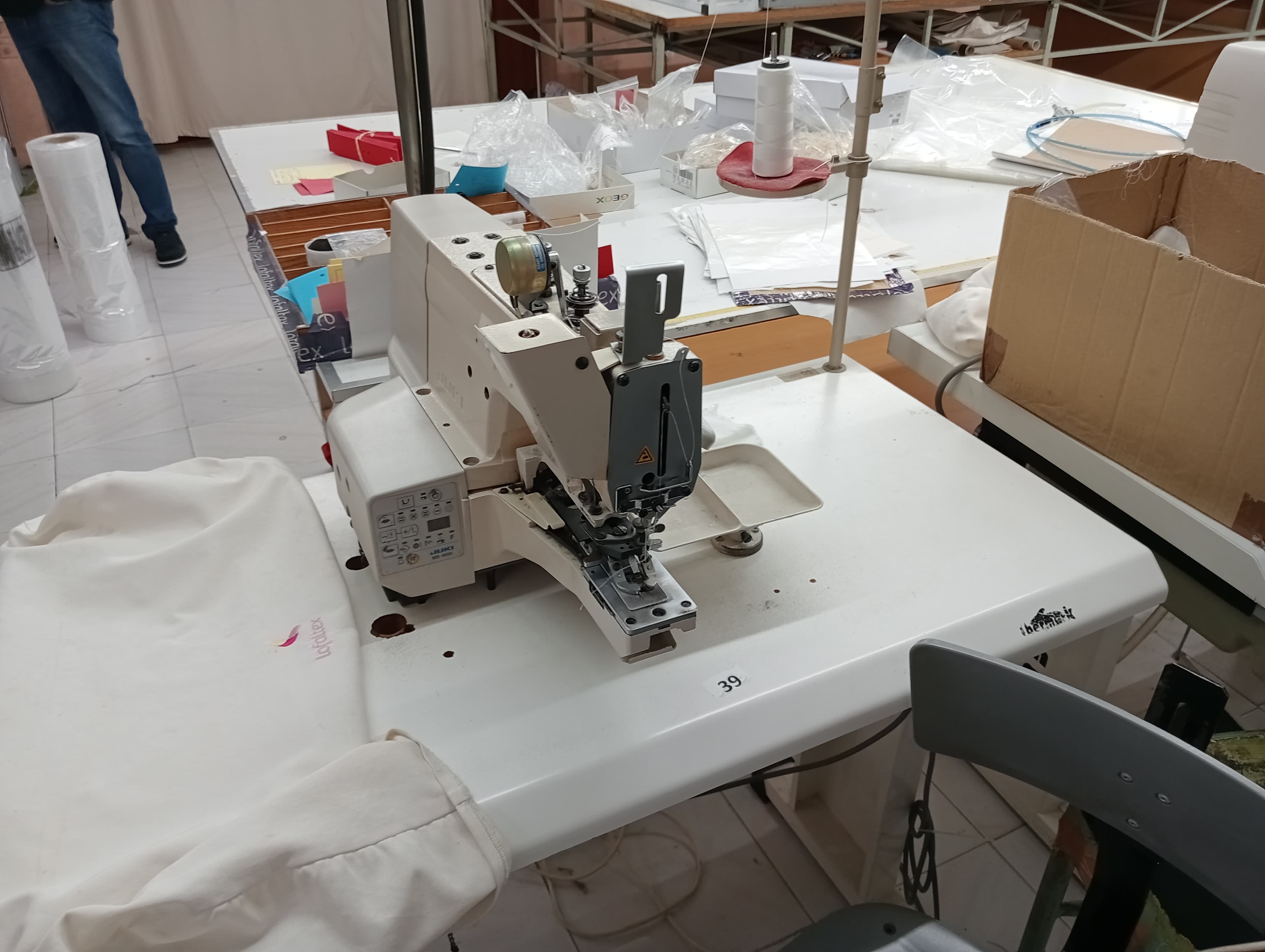 Máquina de pregar botões