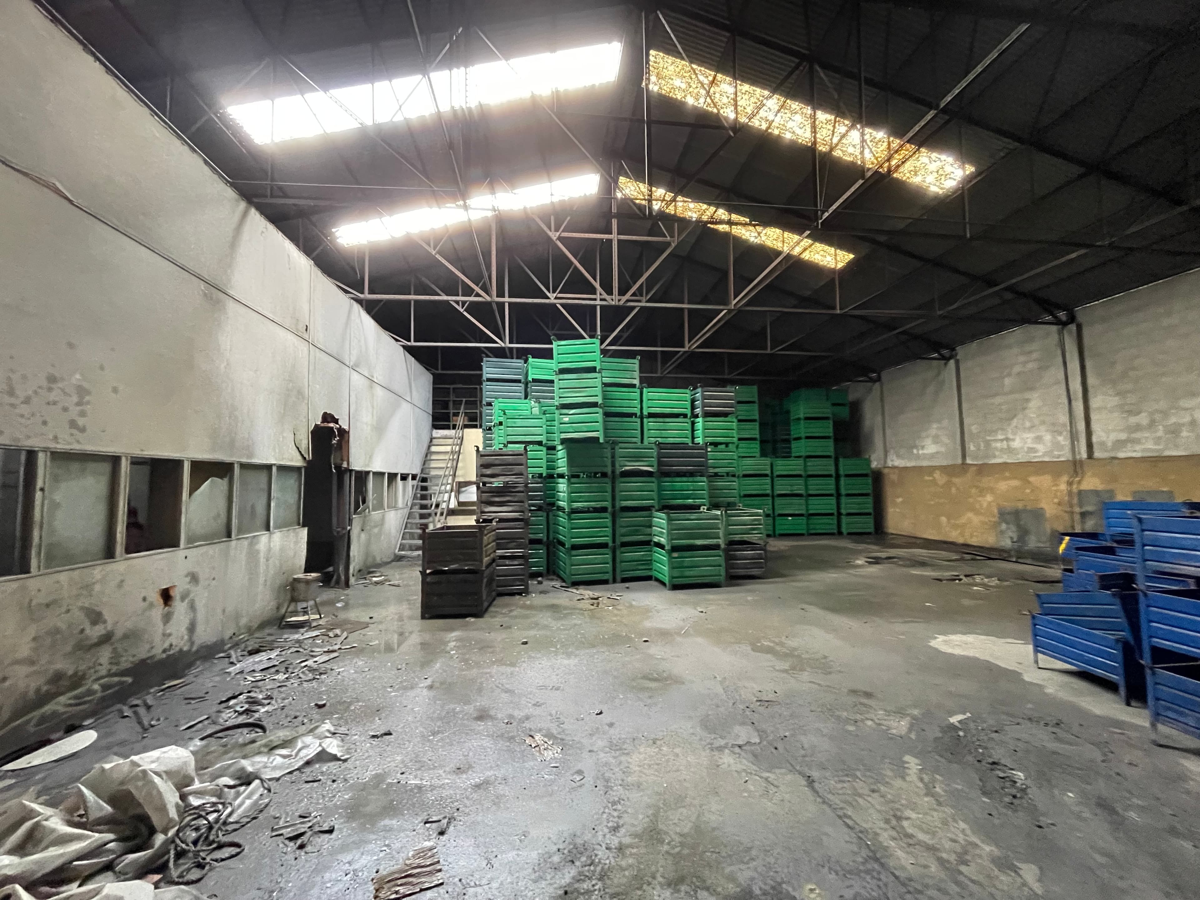 Caixas em Ferro