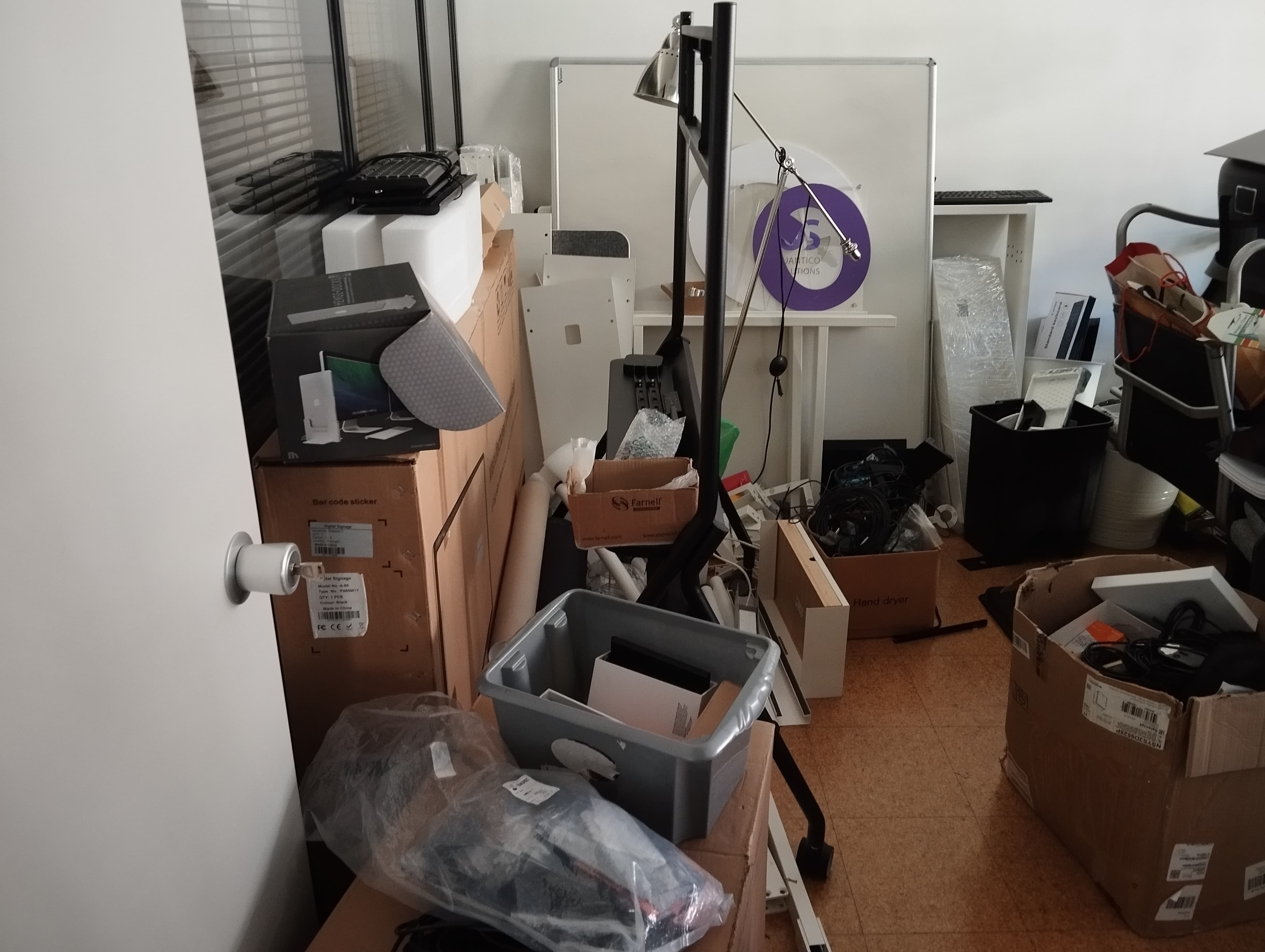 Equipamentos de escritório