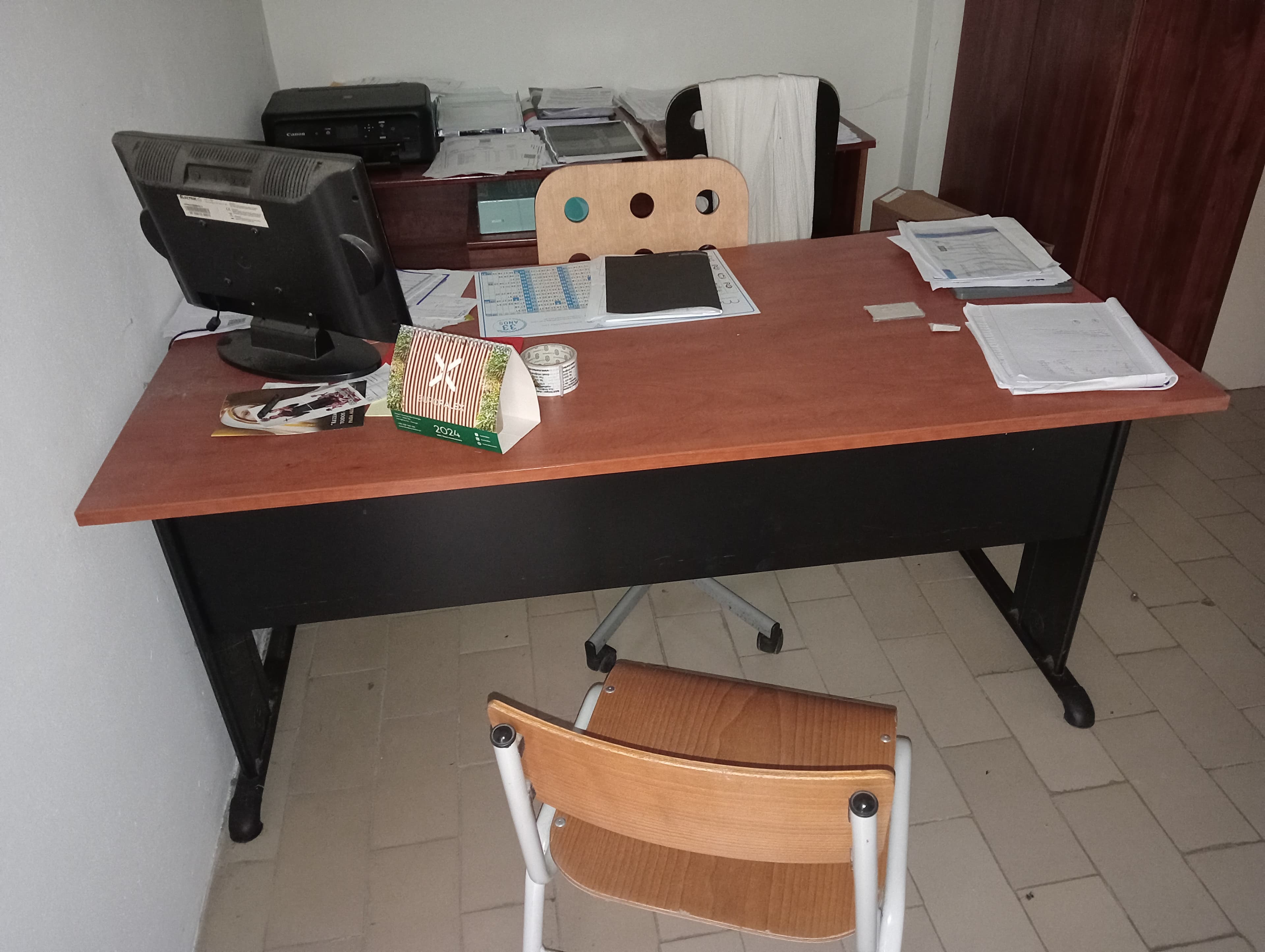 Equipamento Escritório