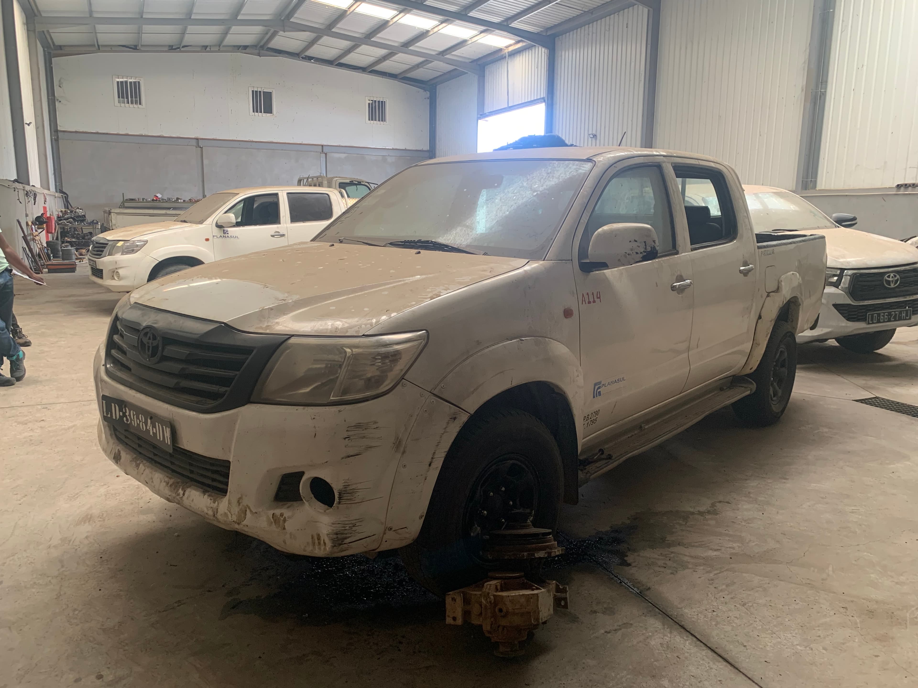 Ligeiro de Passageiro TOYOTA HILUX