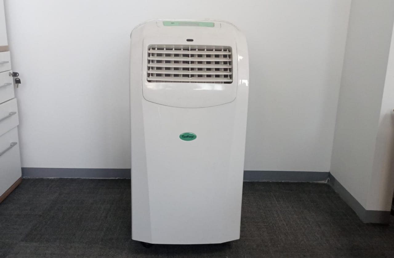 AC
