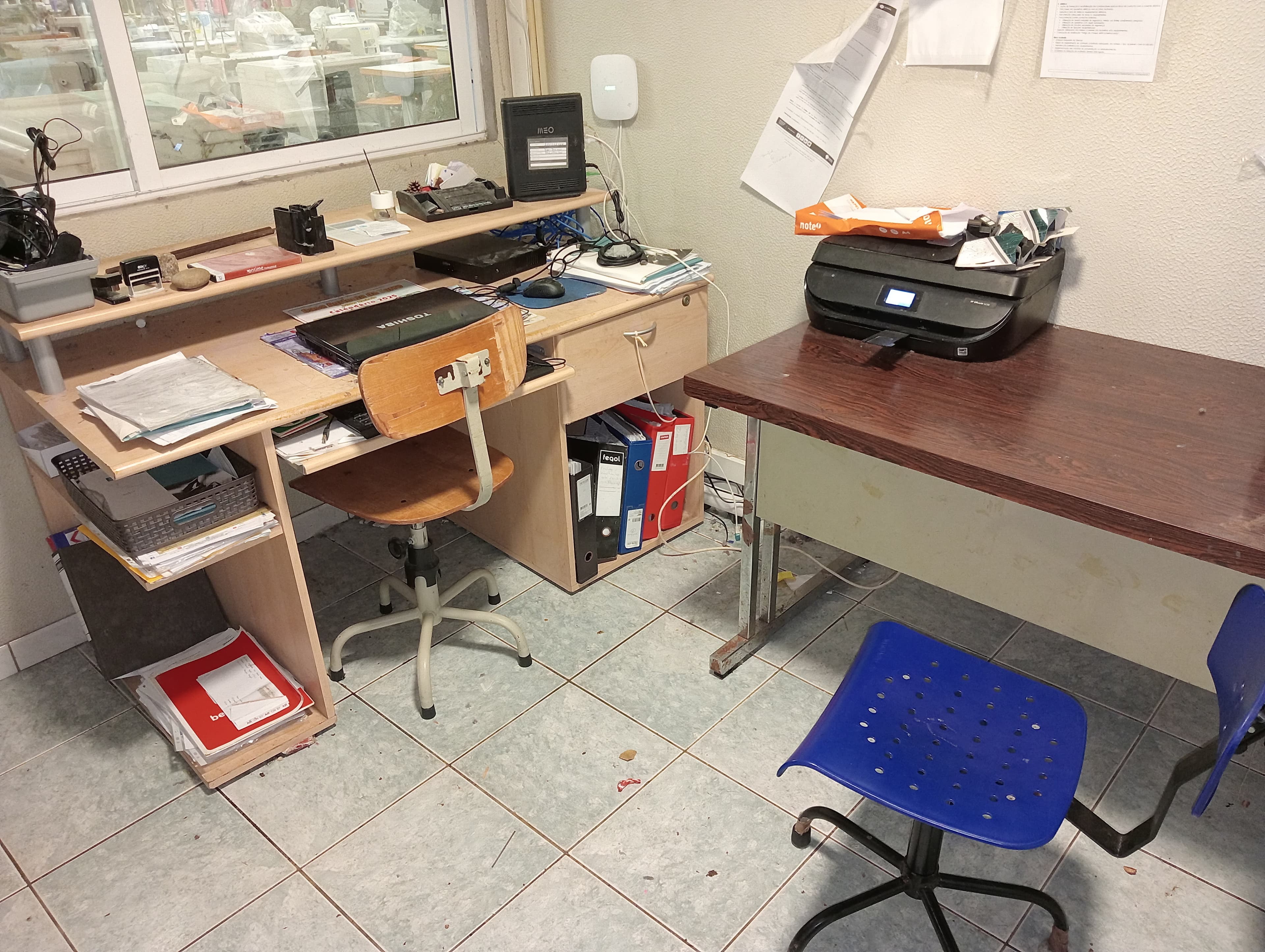 Equipamento Escritório