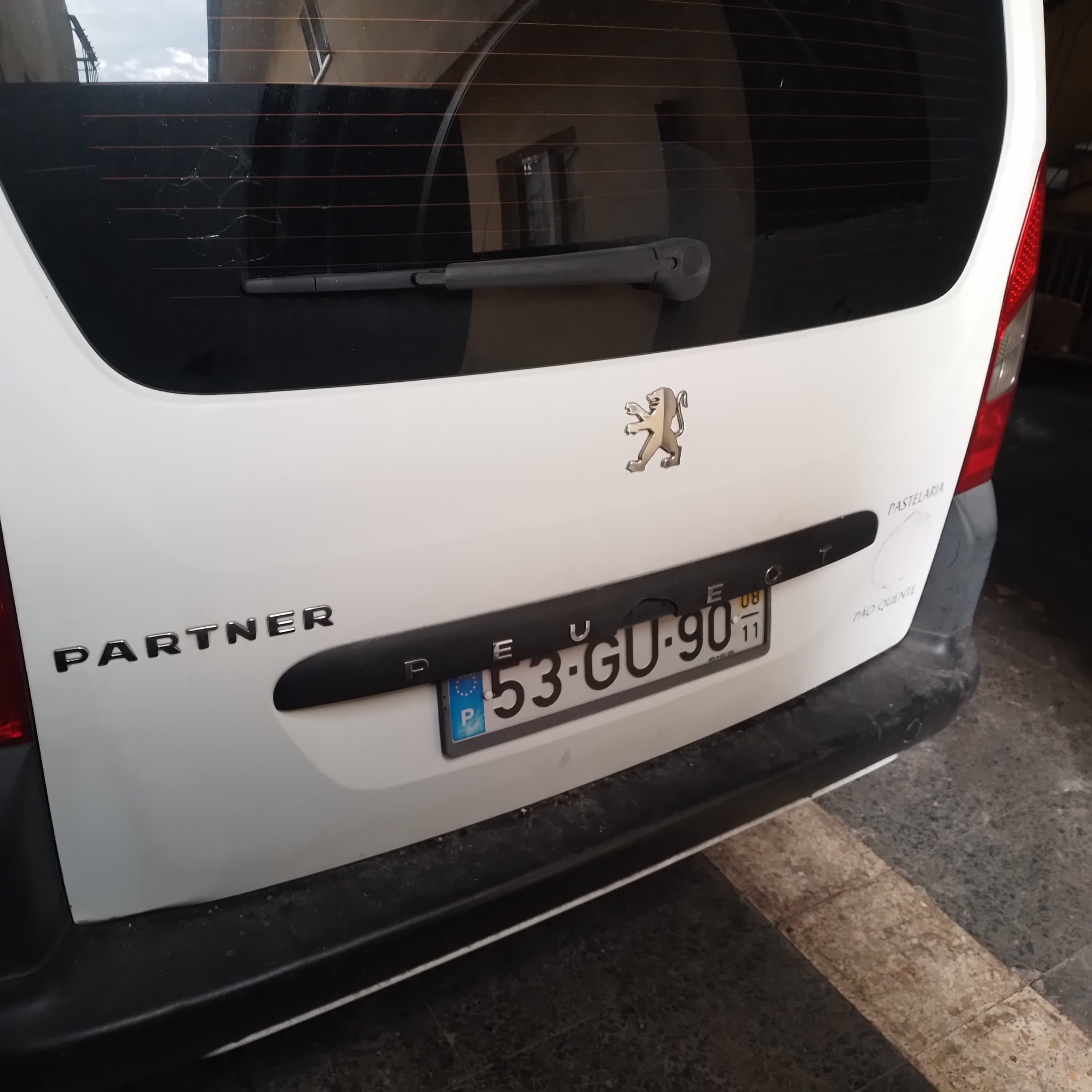 PEUGEOT PARTNER