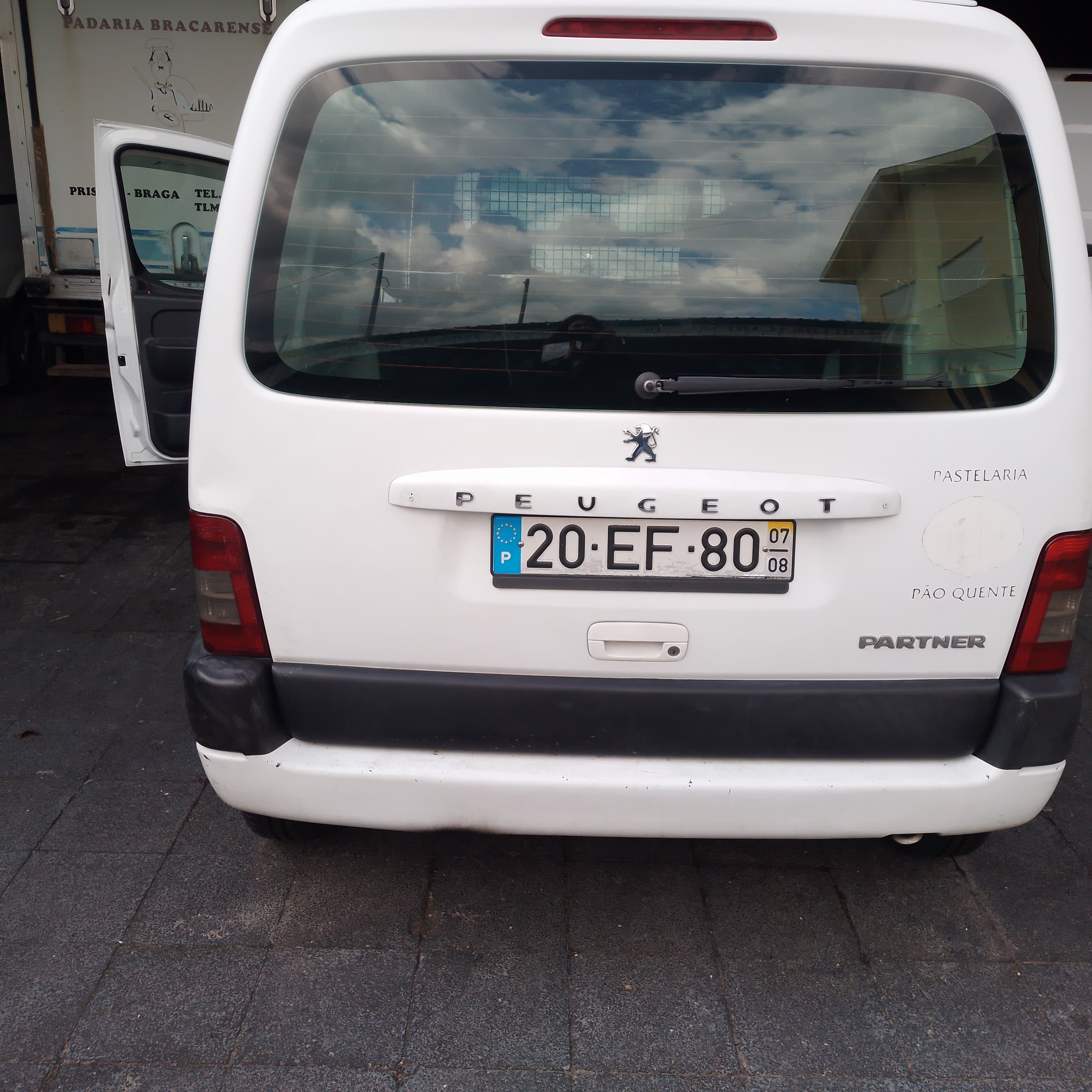 PEUGEOT PARTNER