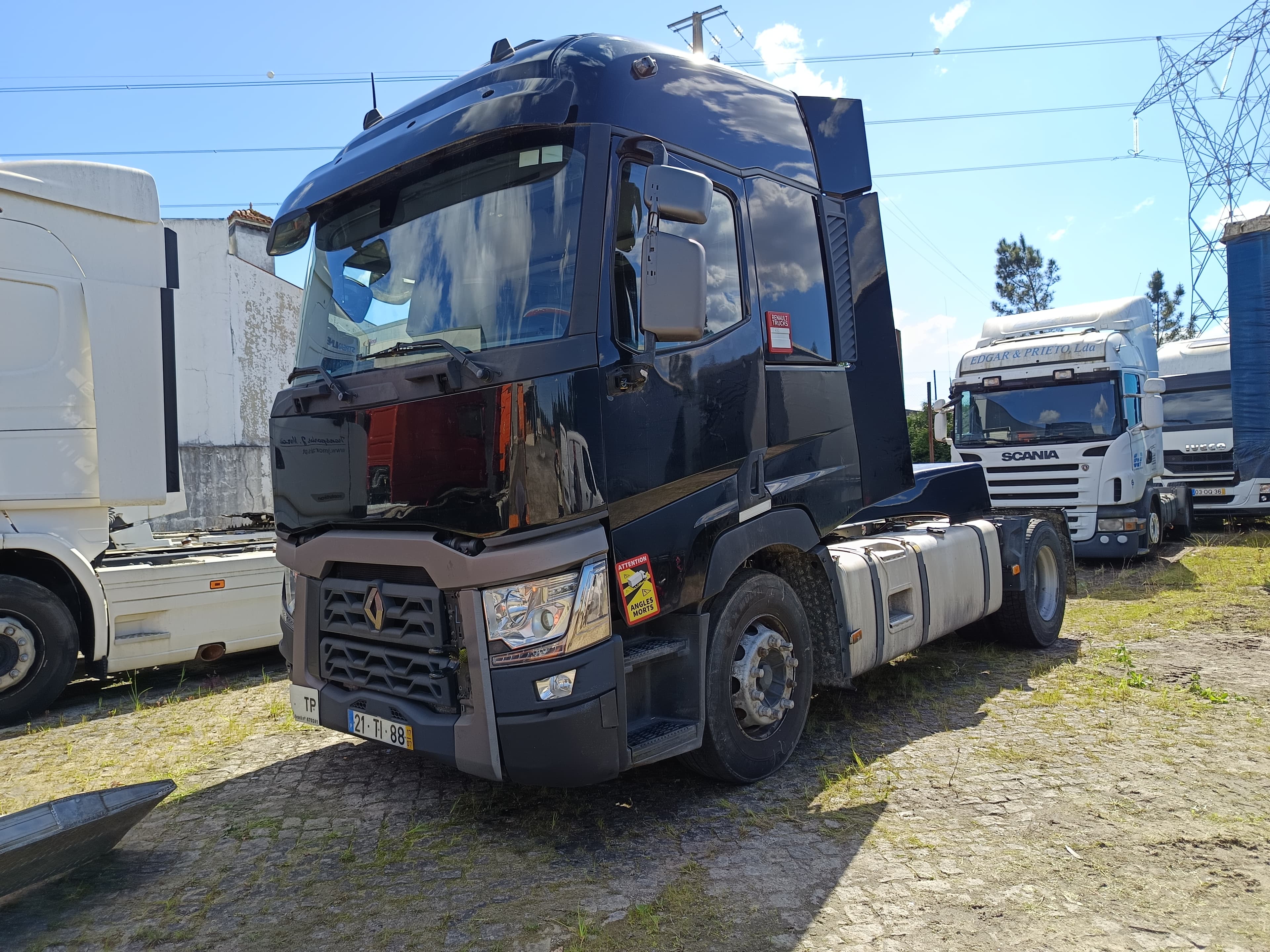 Renault Trucks HD001 · Ano 2017