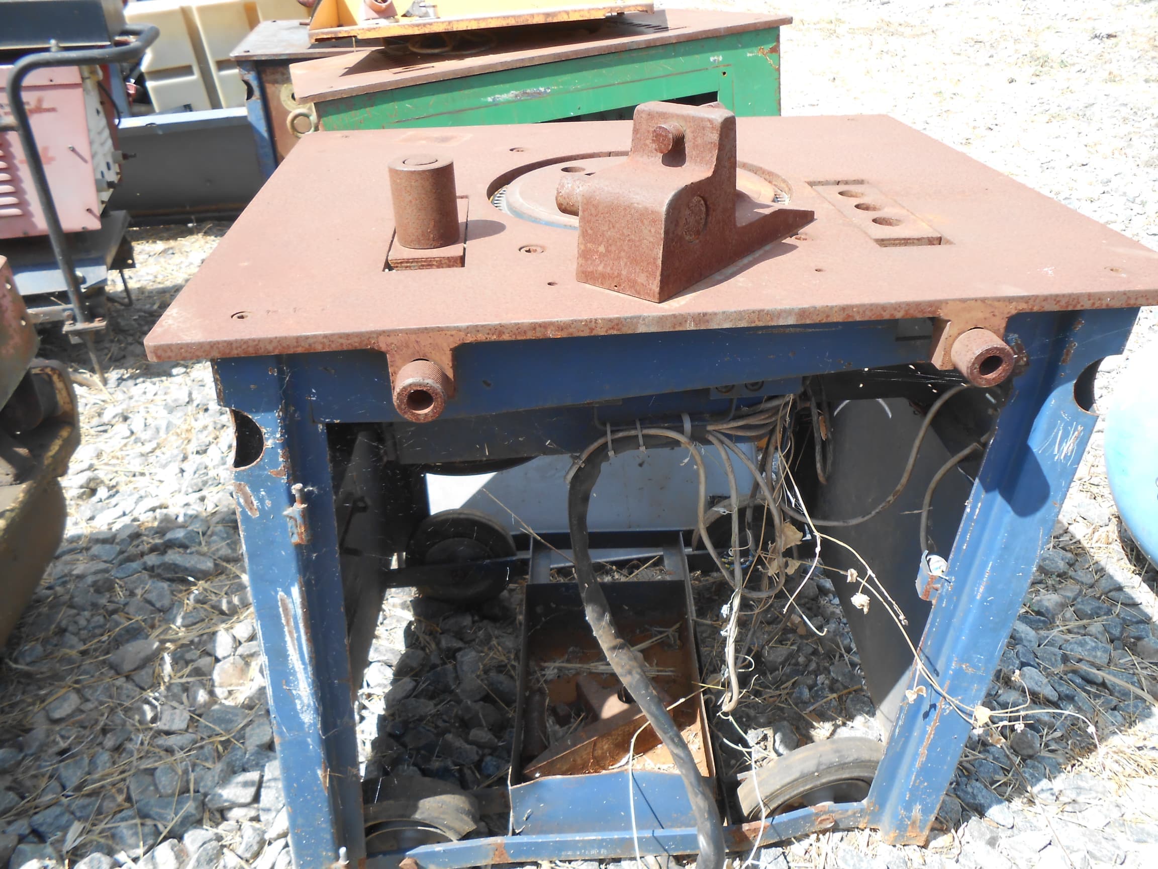 Bending Machine