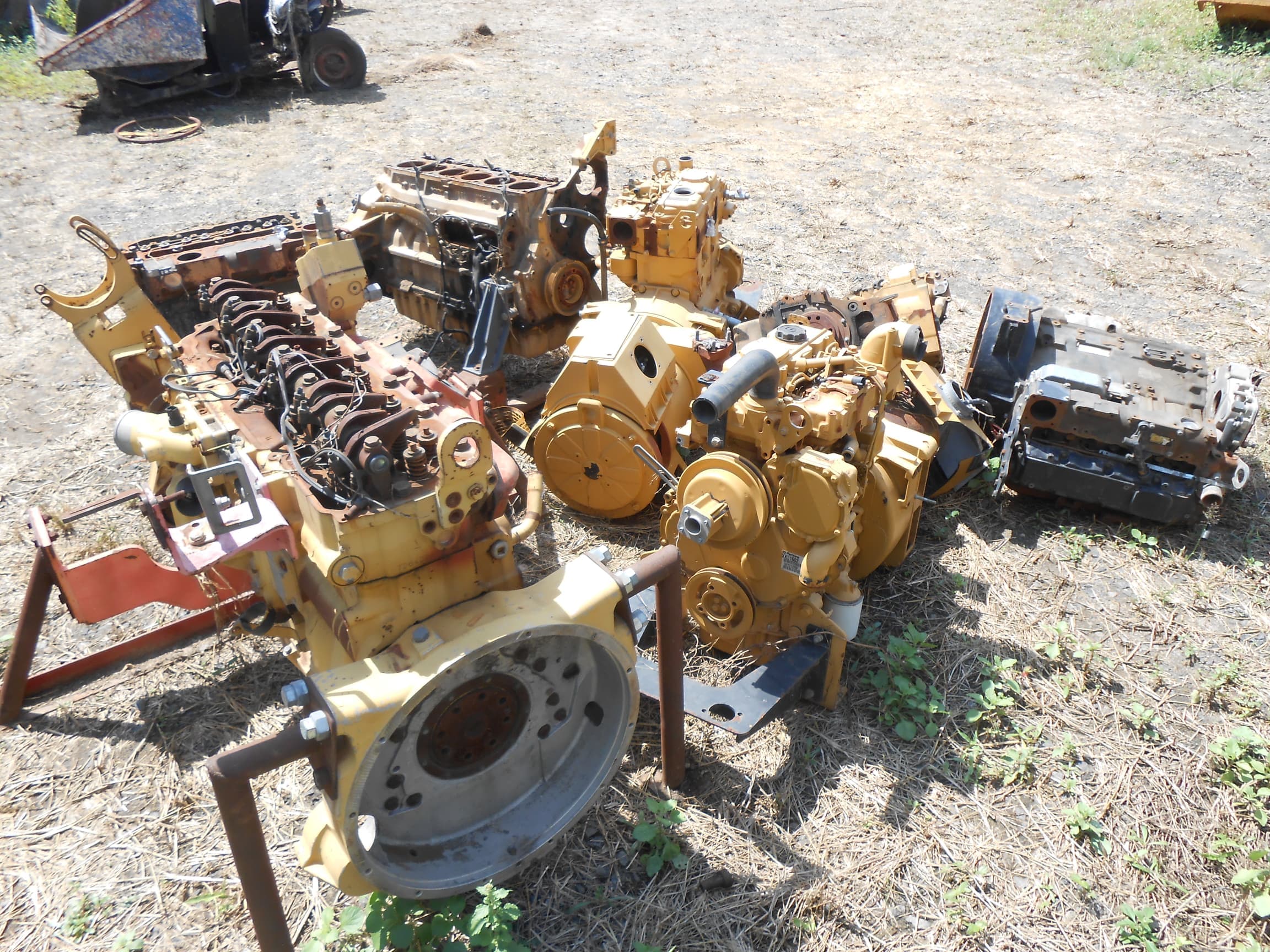 Engines lot