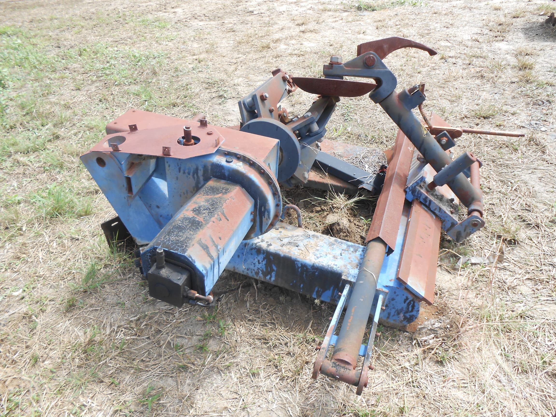 Tyre Fitting Machine