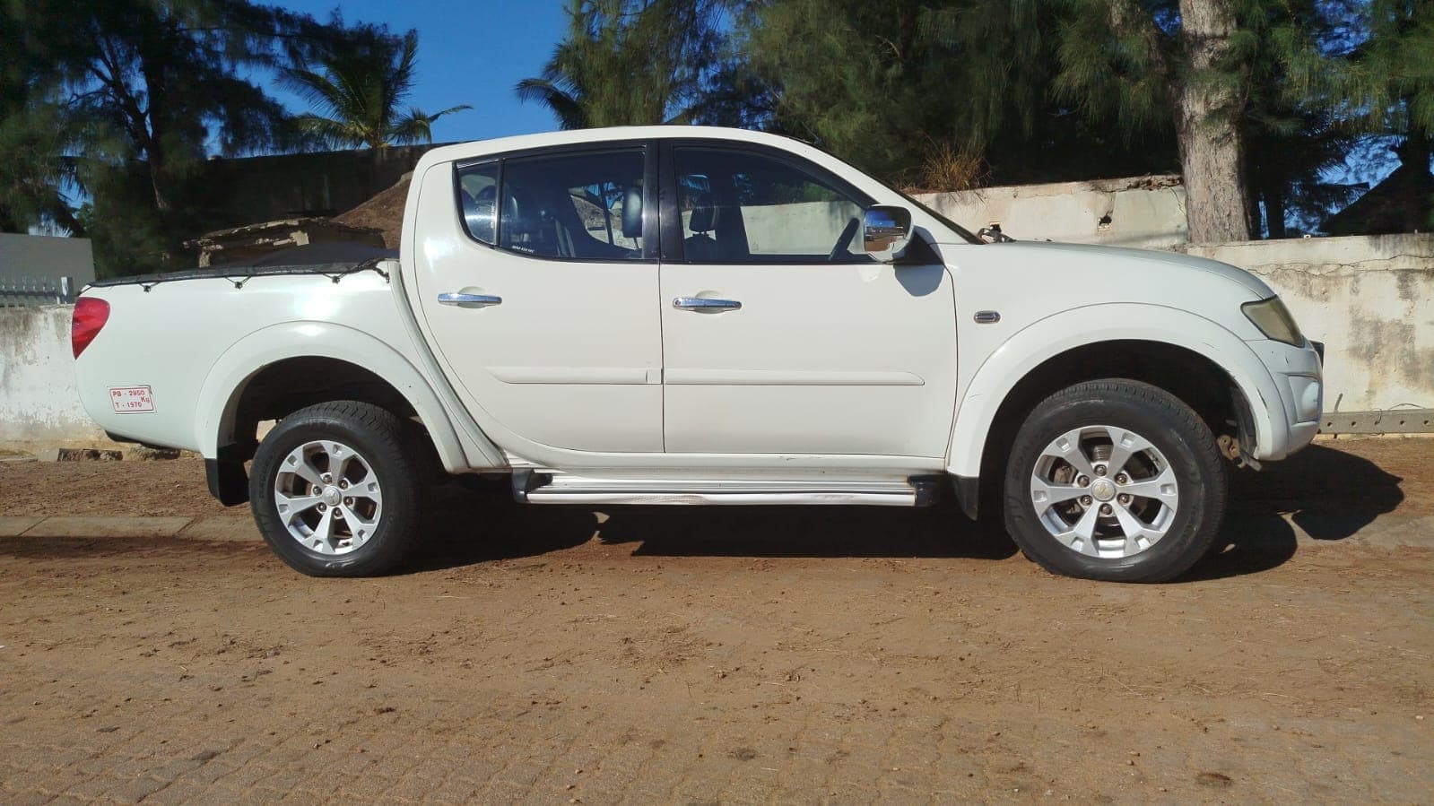 Mitsubishi Triton - 2015