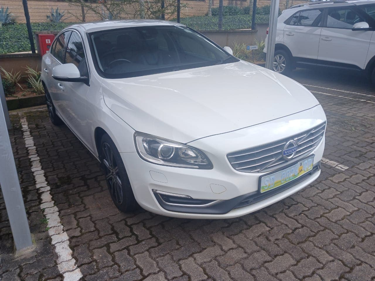 VOLVO S60 T3