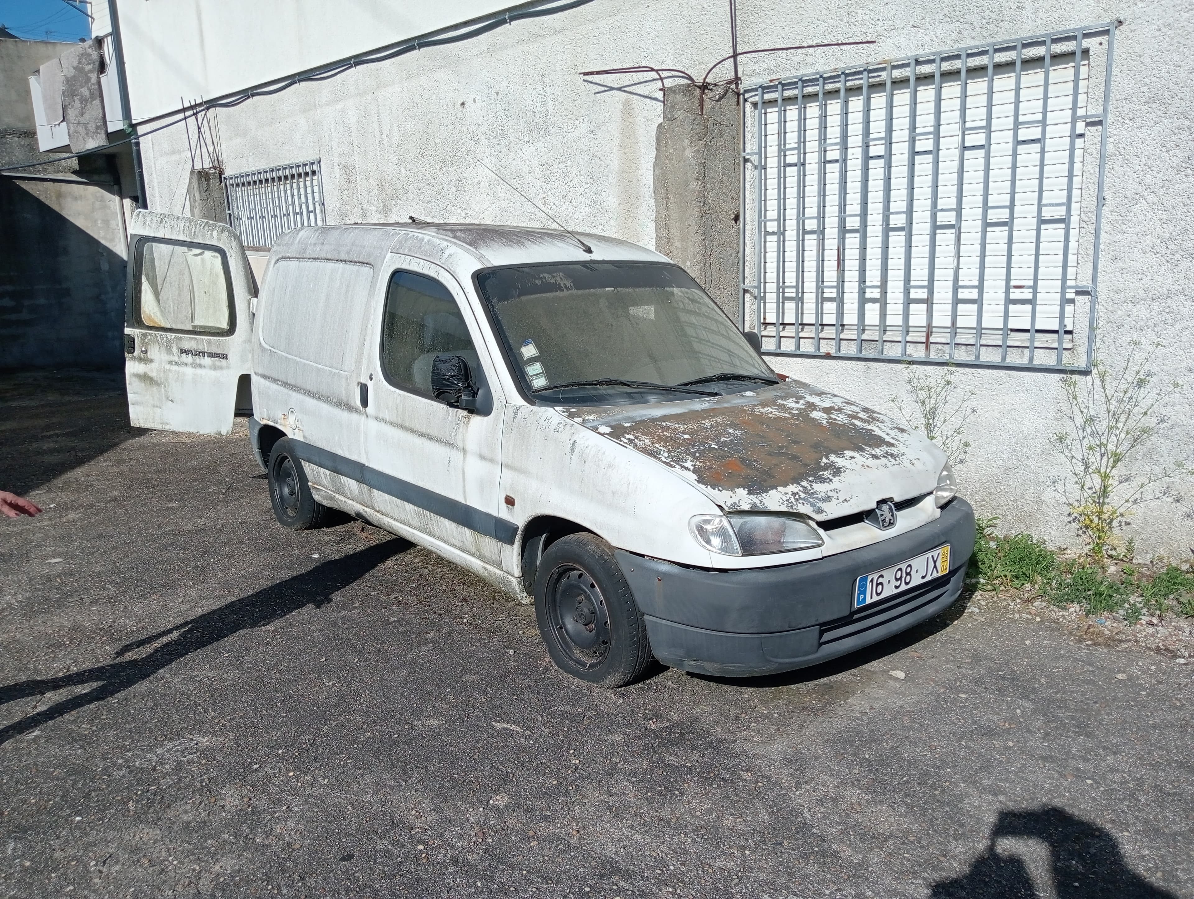 PEUGEOT PARTNER 1.8D