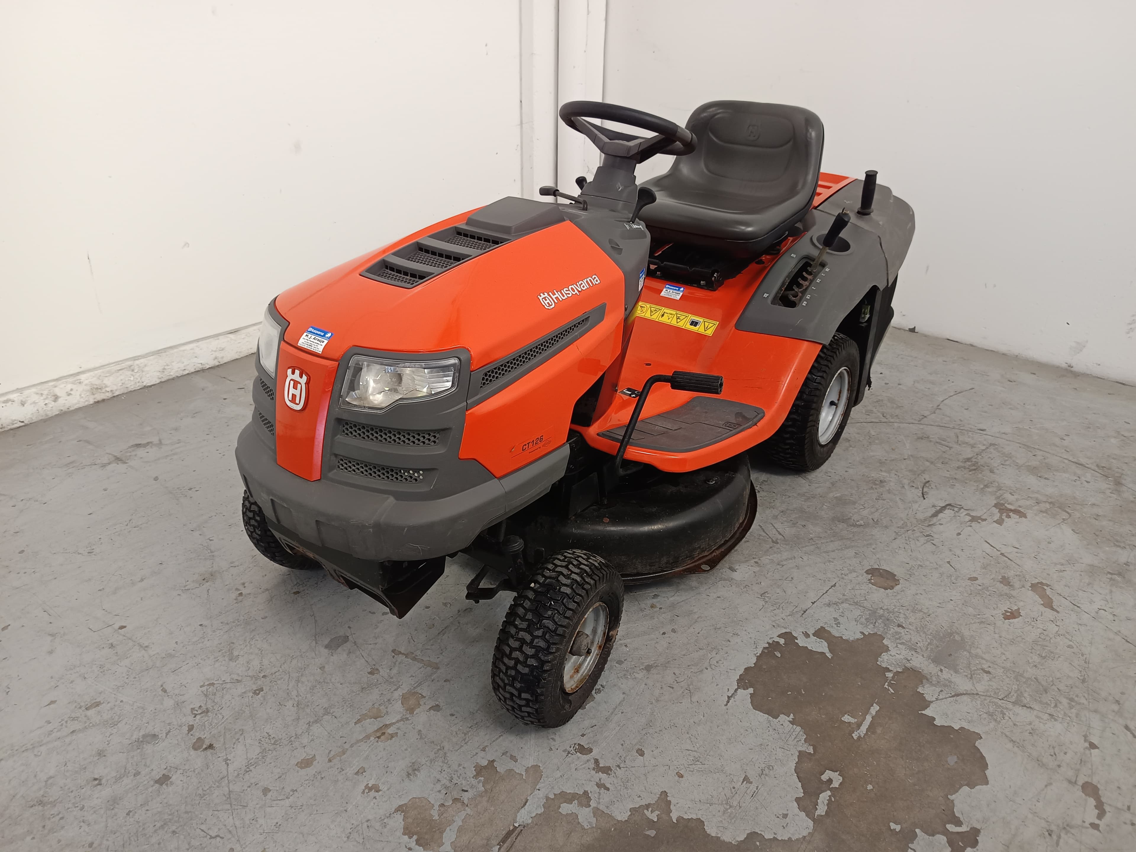 Corta Relvas Husqvarna · Ano 2009