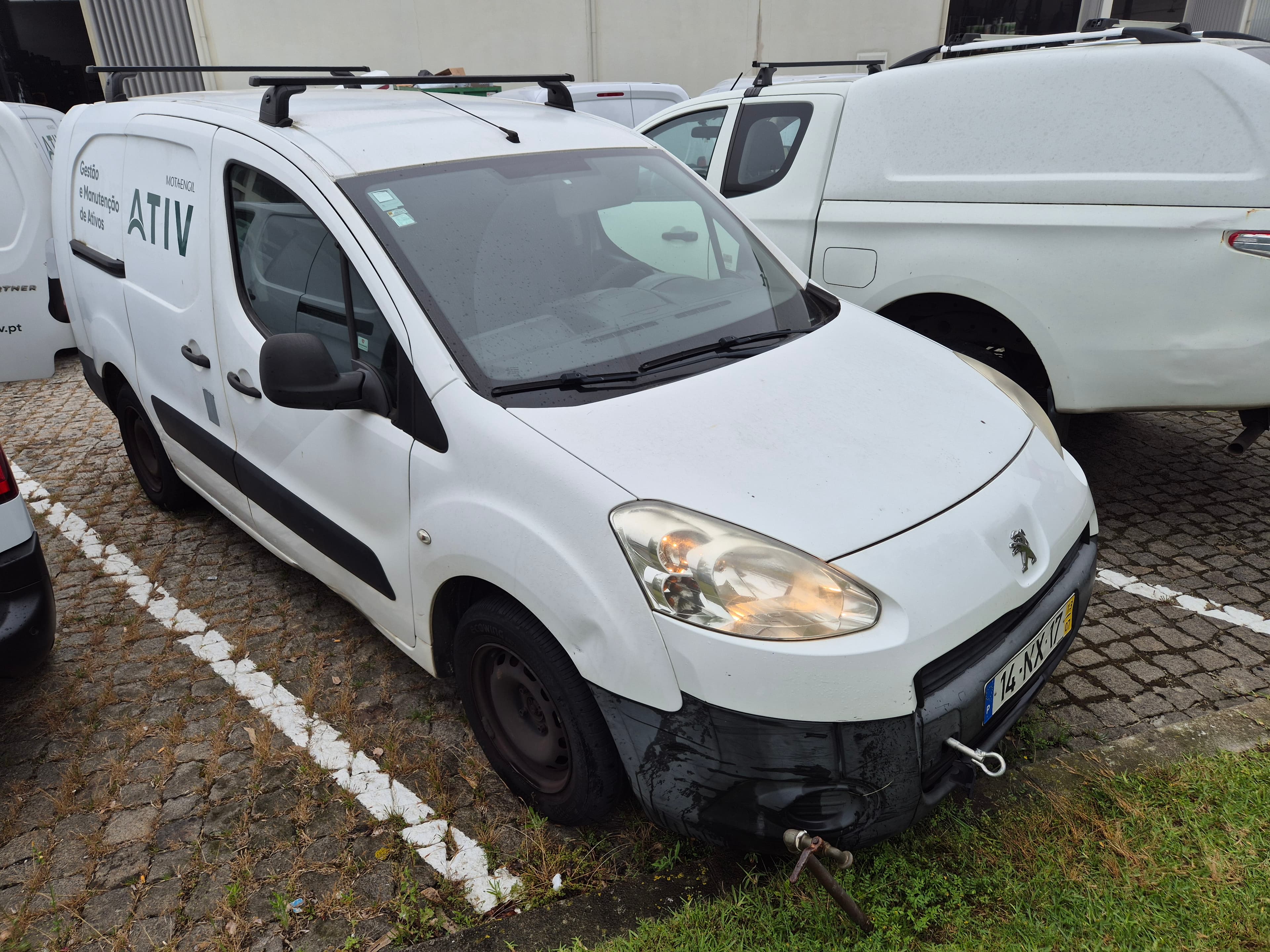 Peugeot Partner · Ano 2013