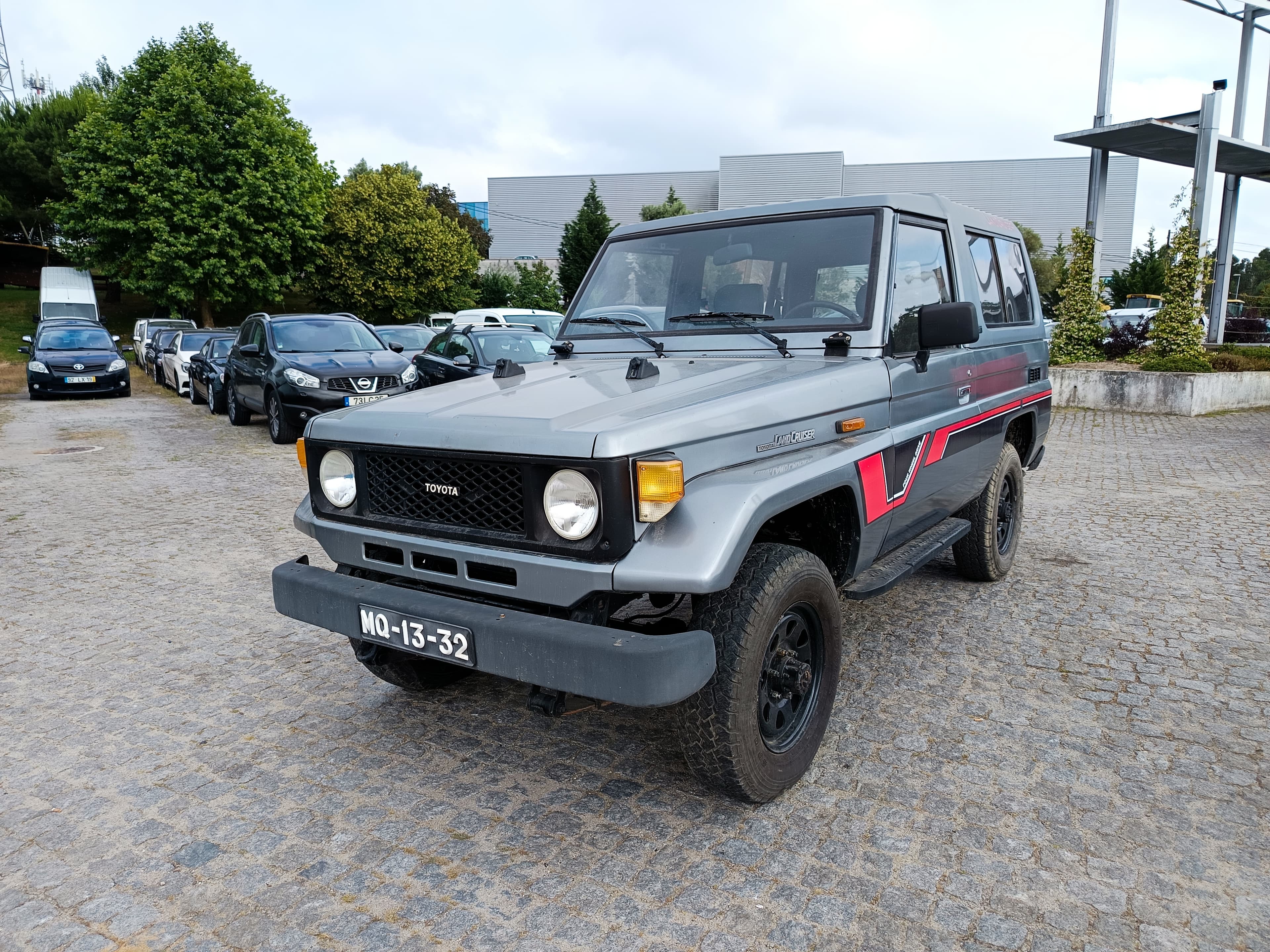 Toyota Land Cruiser 250 Turbo Diesel · Ano 1990