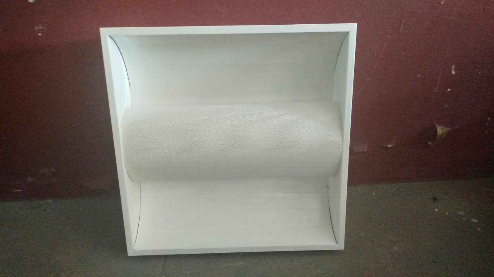 Difusor central microperfurado