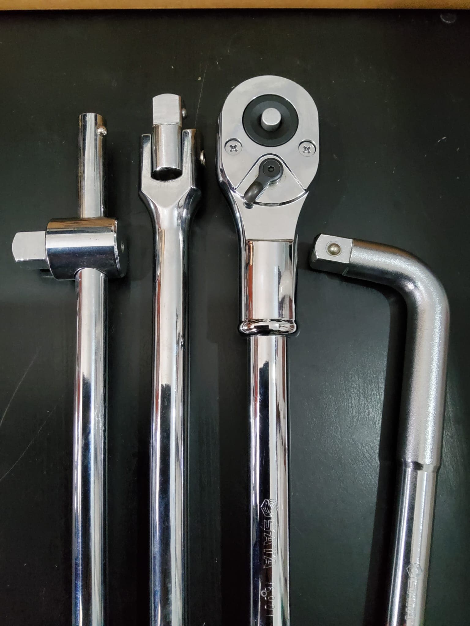 4 PEÇAS FERRAMENTA DE 3/4" COM ROQUETE