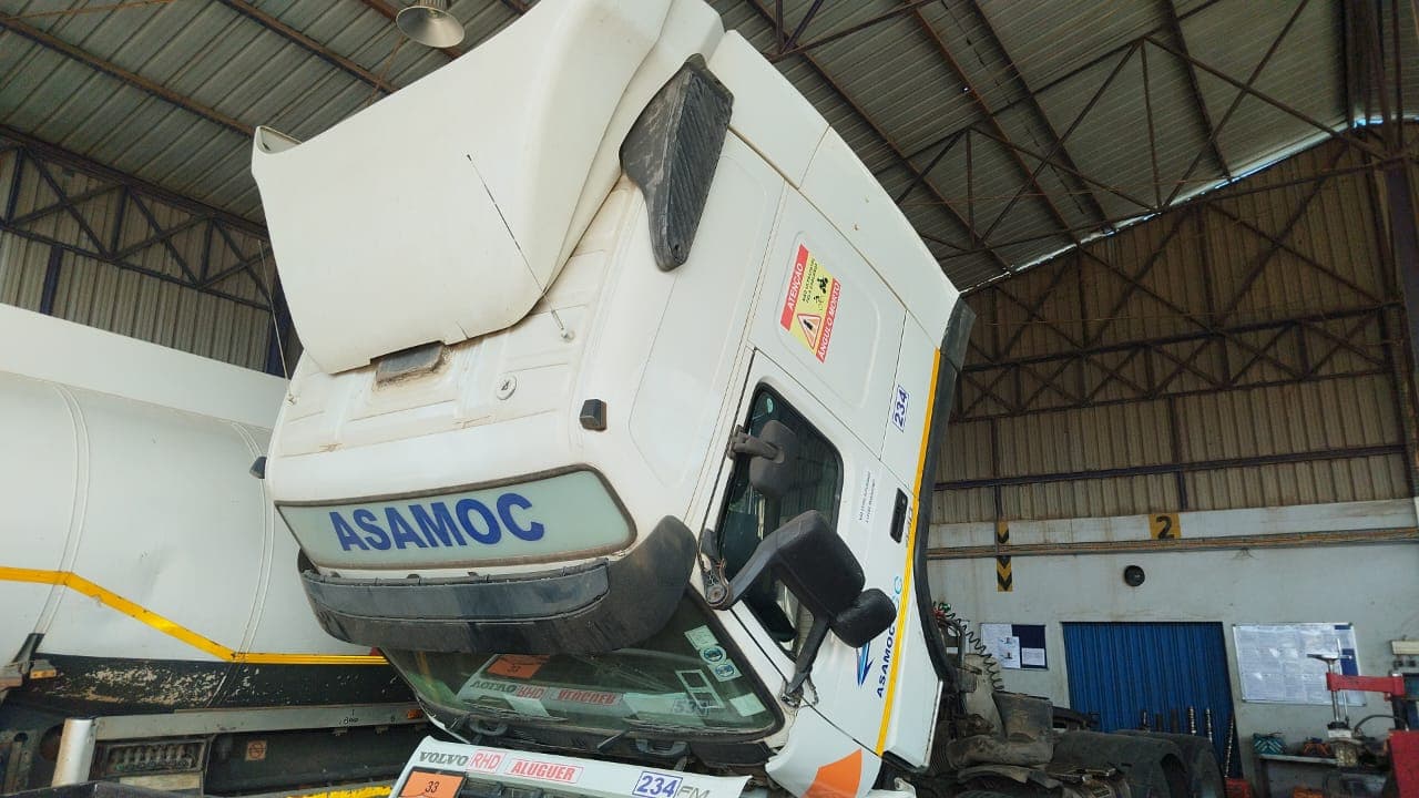 Camião Volvo FM 12 420 CV
