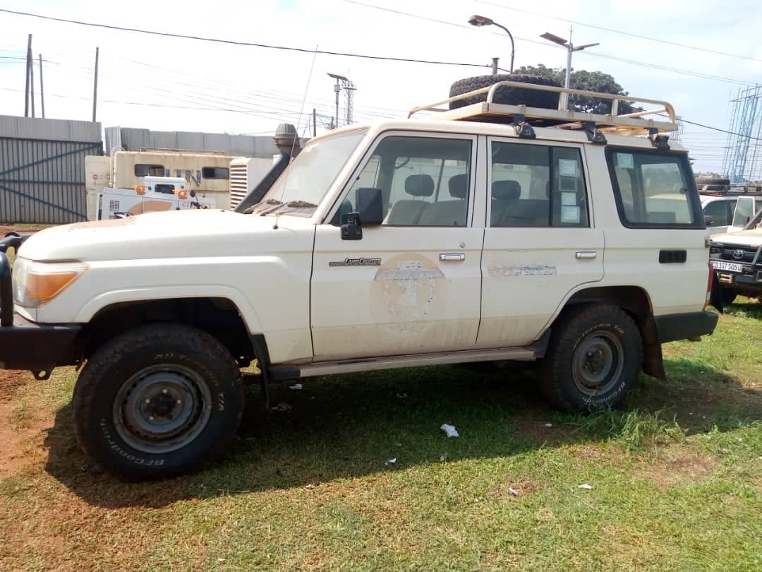 Toyota - Landcruiser Hard Top HZJ76-DKMRS 2019