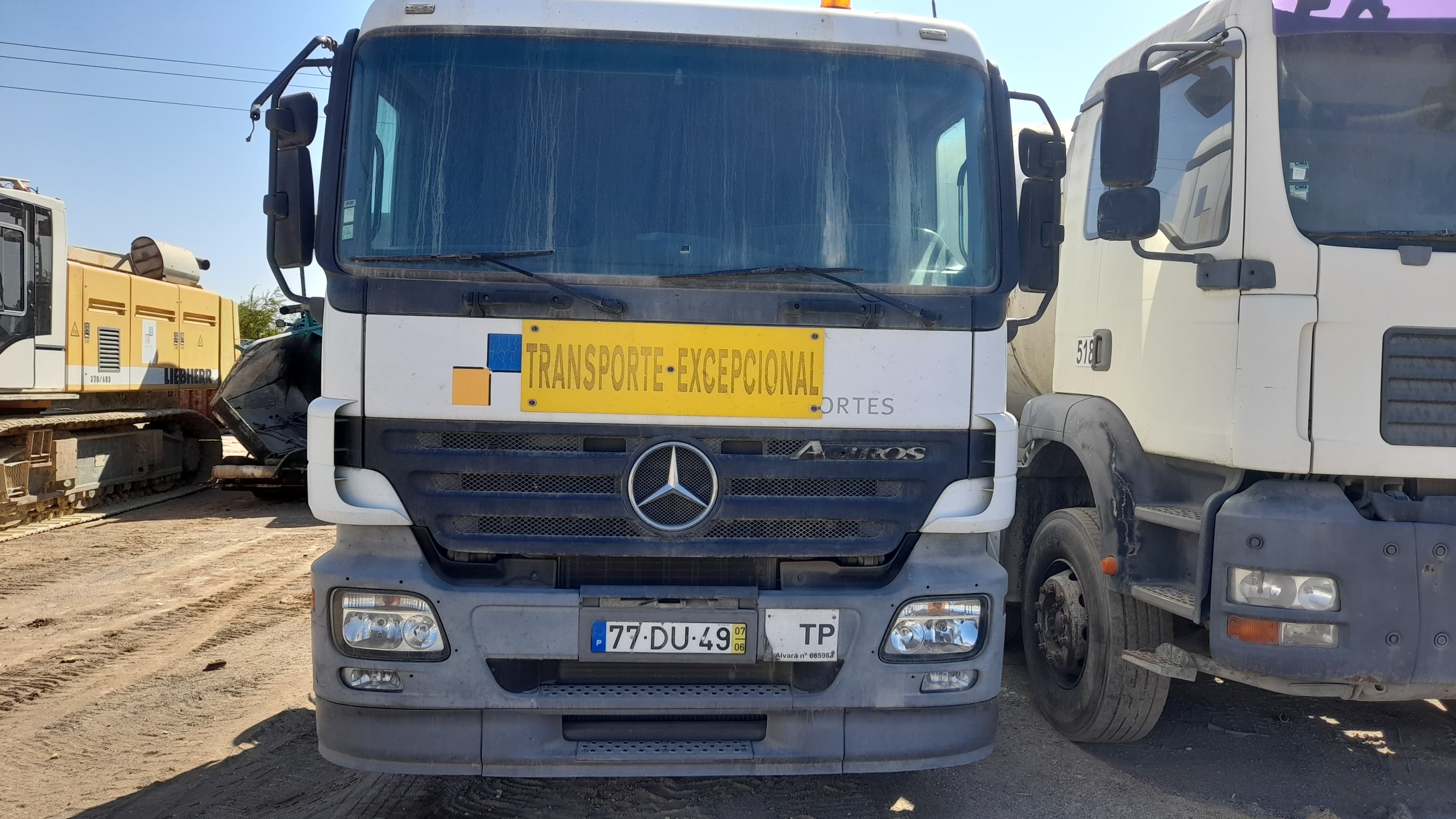 Camião Trator MERCEDES-BENZ