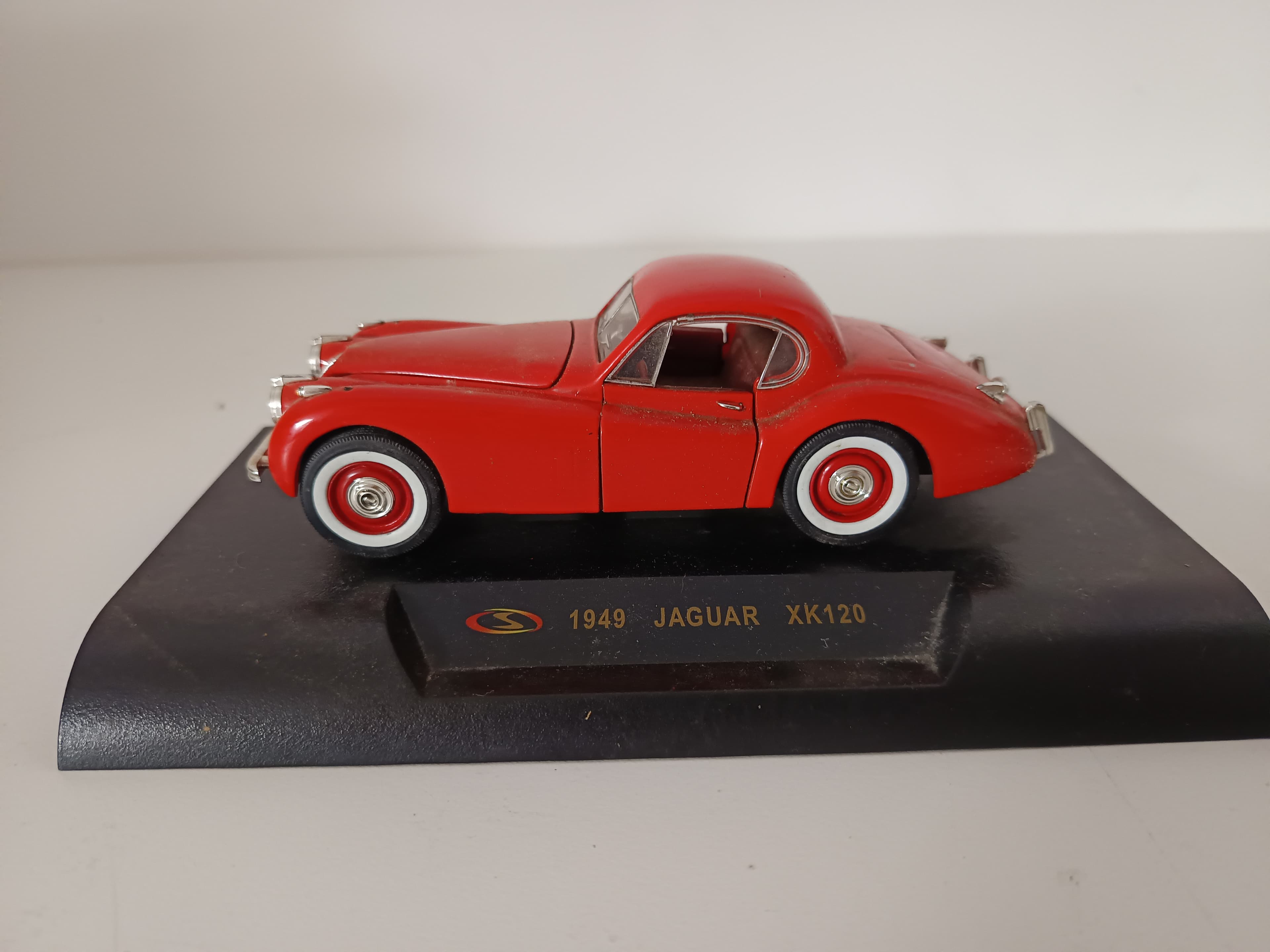 Miniaturas Escala 1:43
